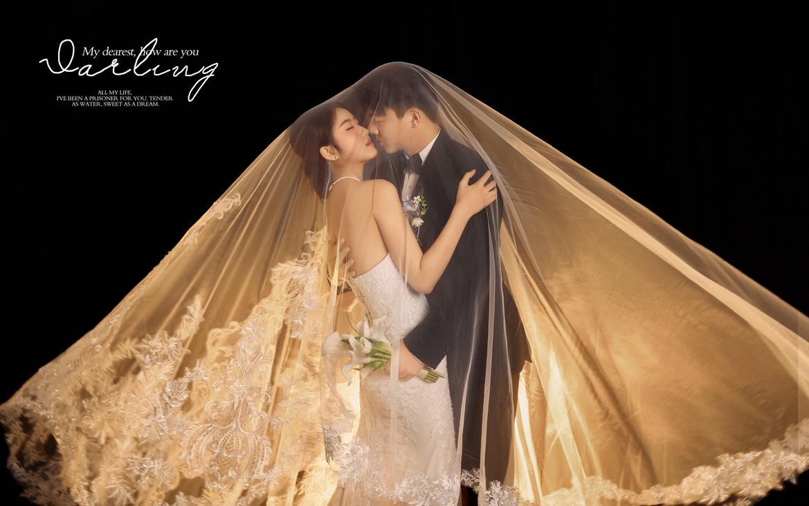 庫(kù)爾勒?被追問(wèn)爆的氛圍感婚紗照！太絕了|||??