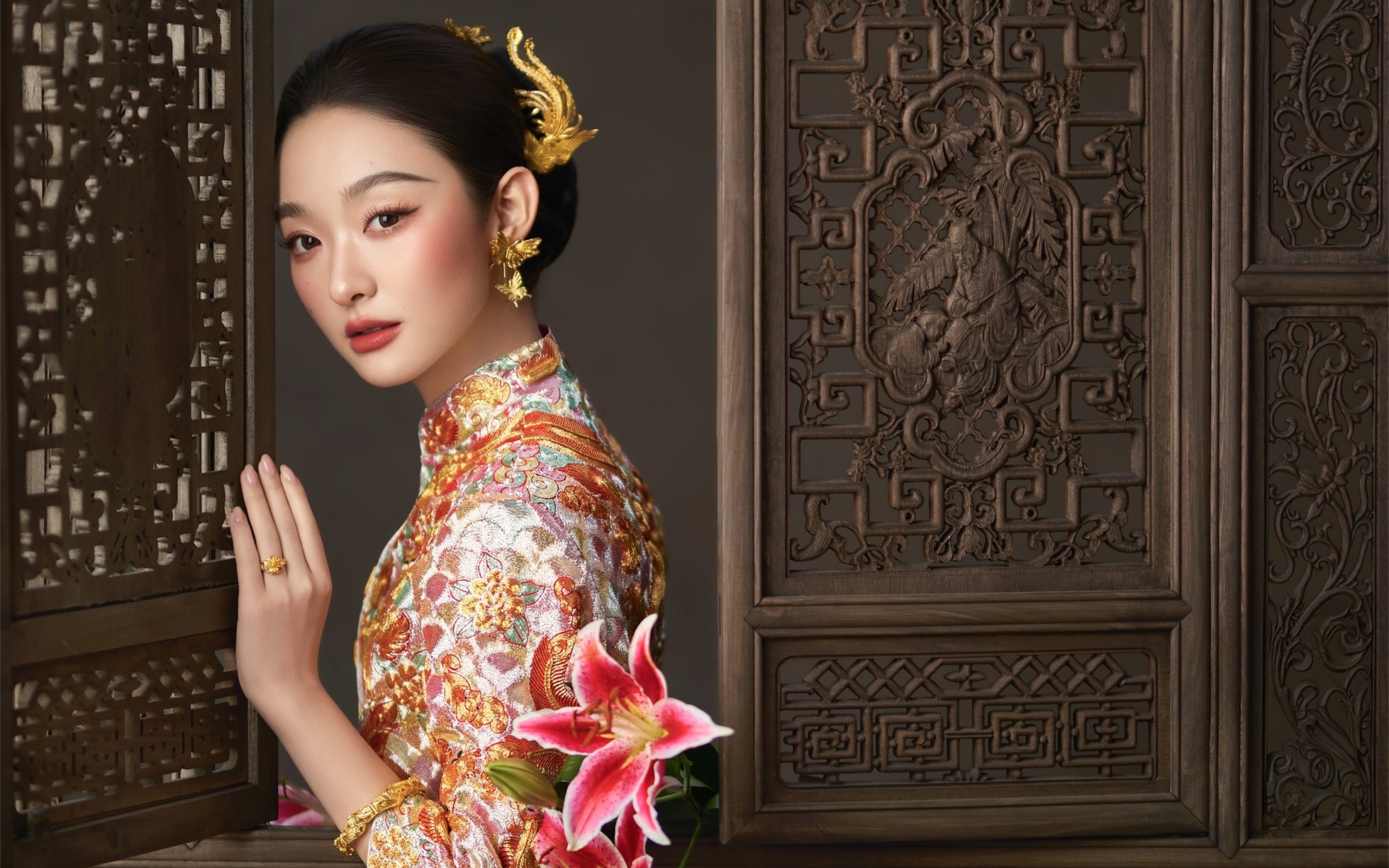 漳州龙凤褂婚纱照｜传统中式嫁衣尽显东方华贵