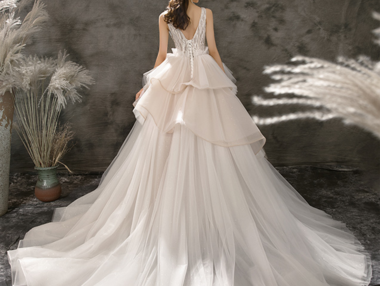 【Domi高级婚纱】3件套租赁主纱+礼服+中式