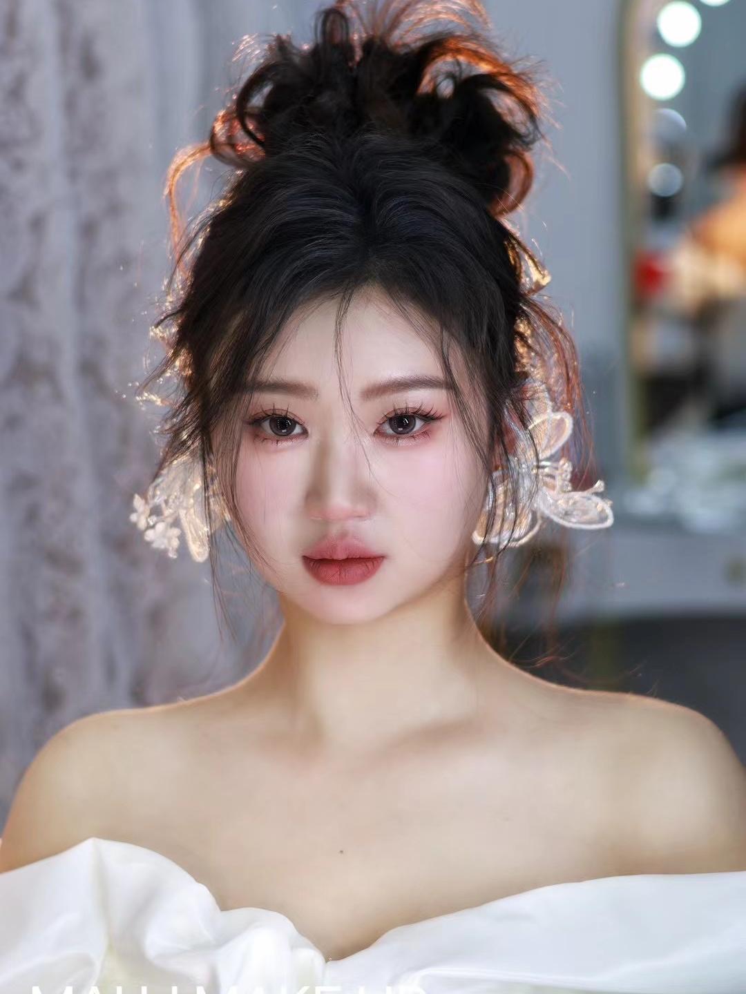 创始人全天跟妆