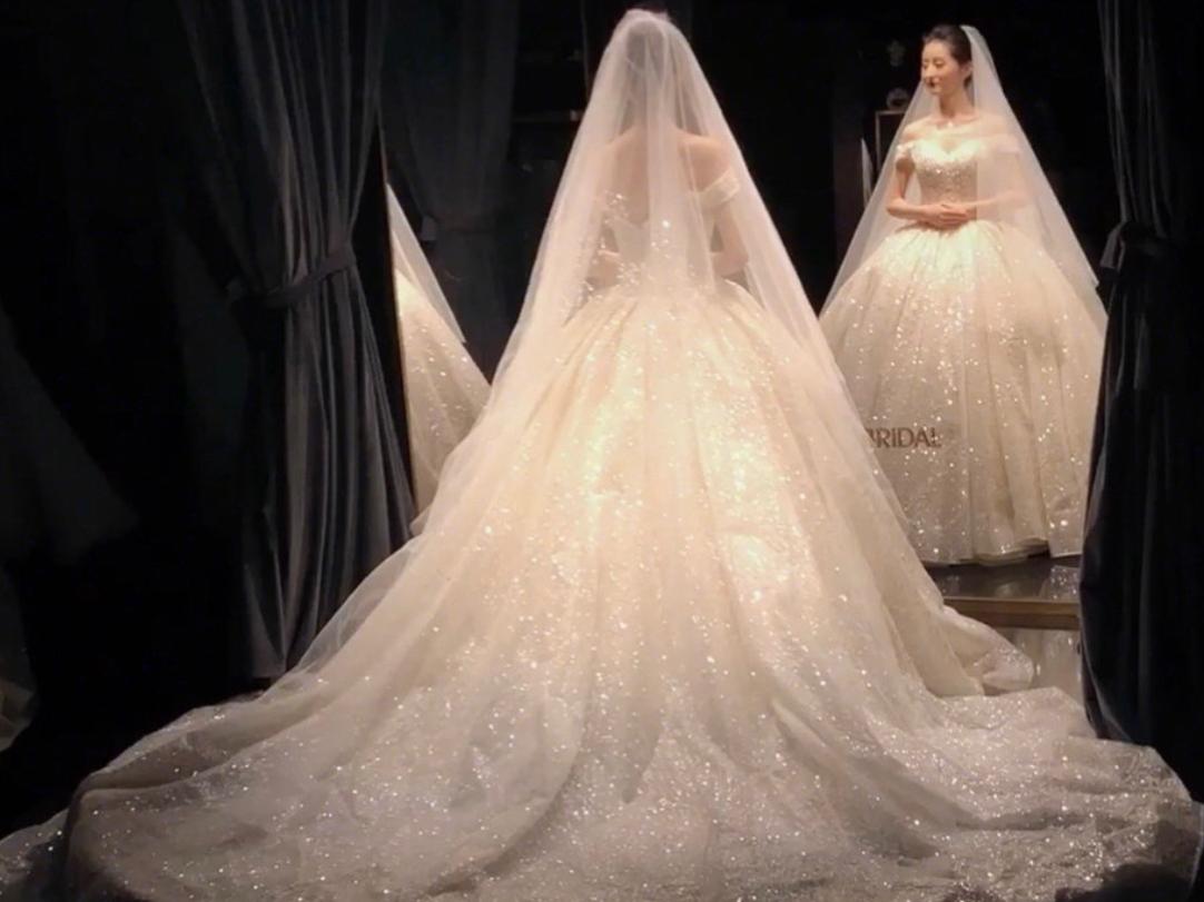 雲慕婚纱·[超值镇店特惠]