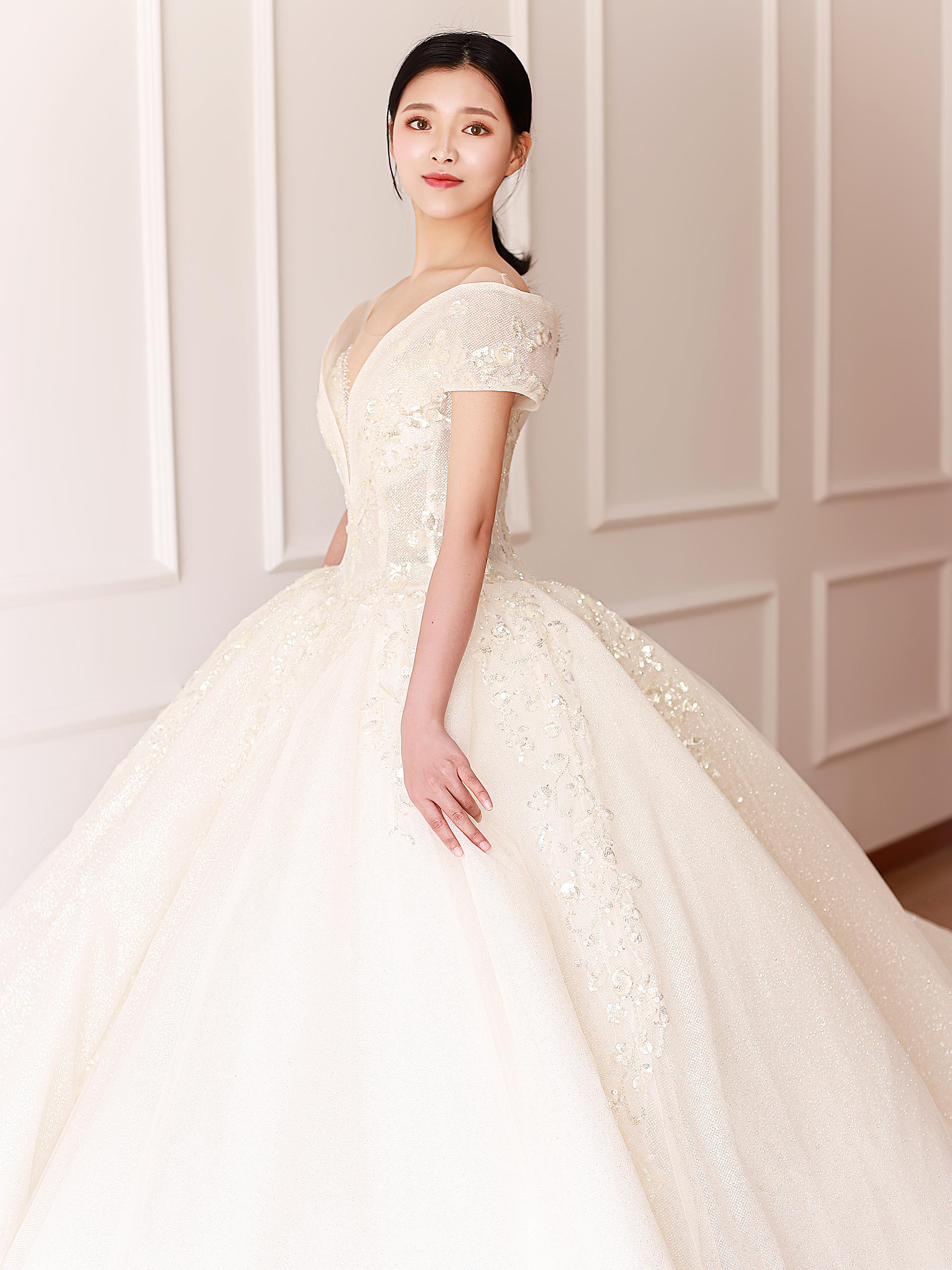 【超值租赁】婚纱礼服4件套结婚套租赁