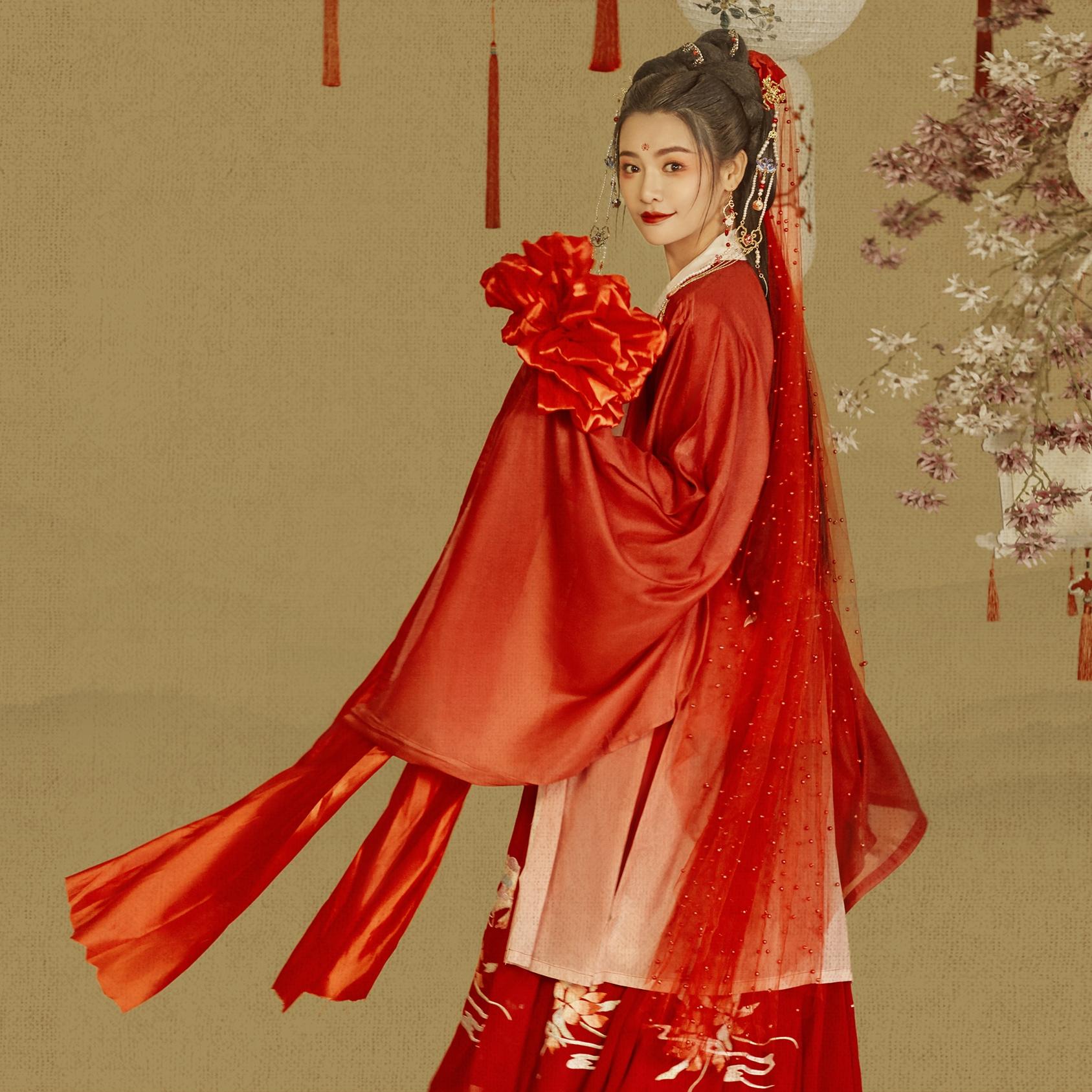漢服婚紗照，情感紀實，雙外景拍攝，一價全包