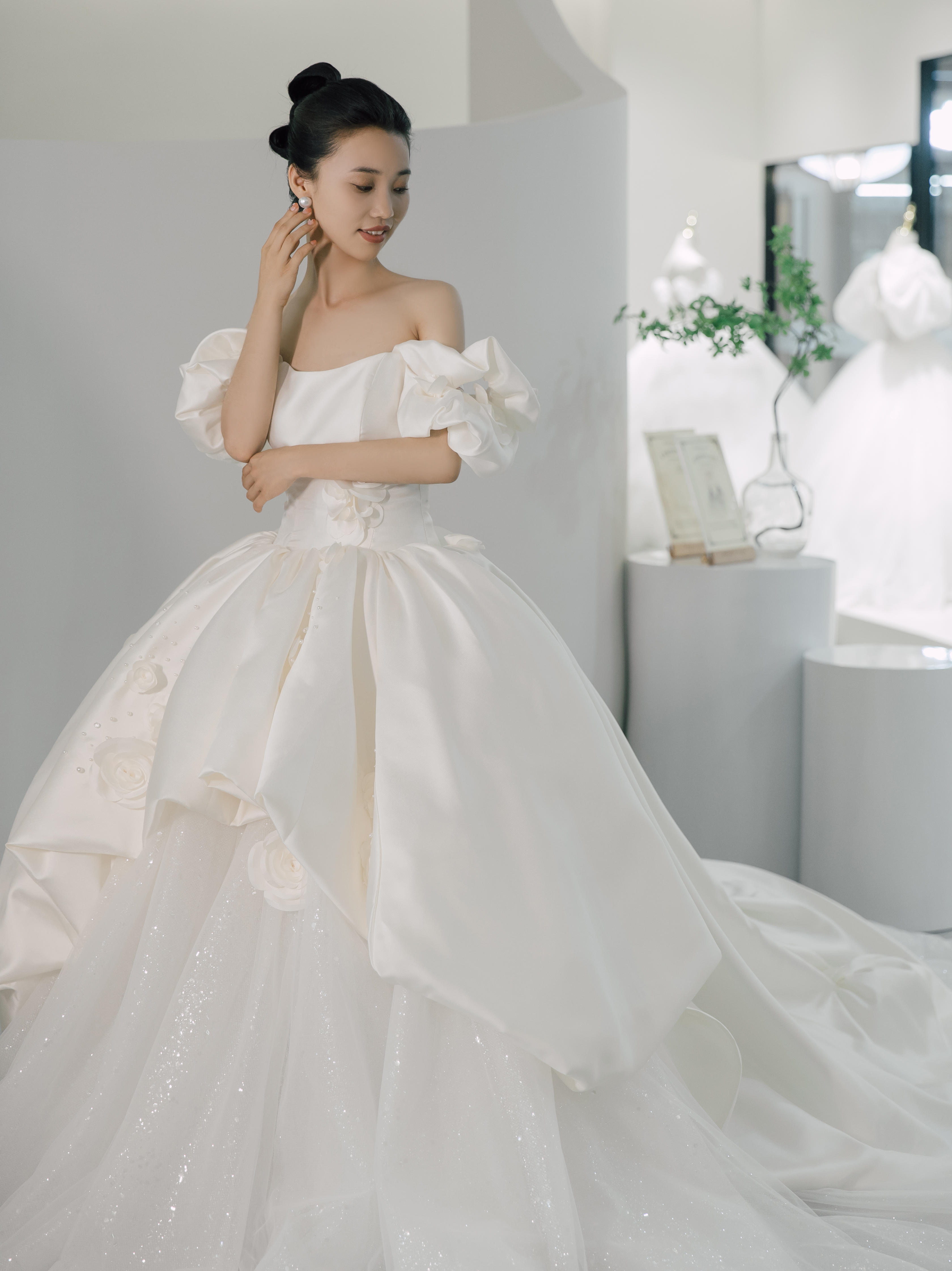 VANILLA BRIDAL【LIXI]婚纱