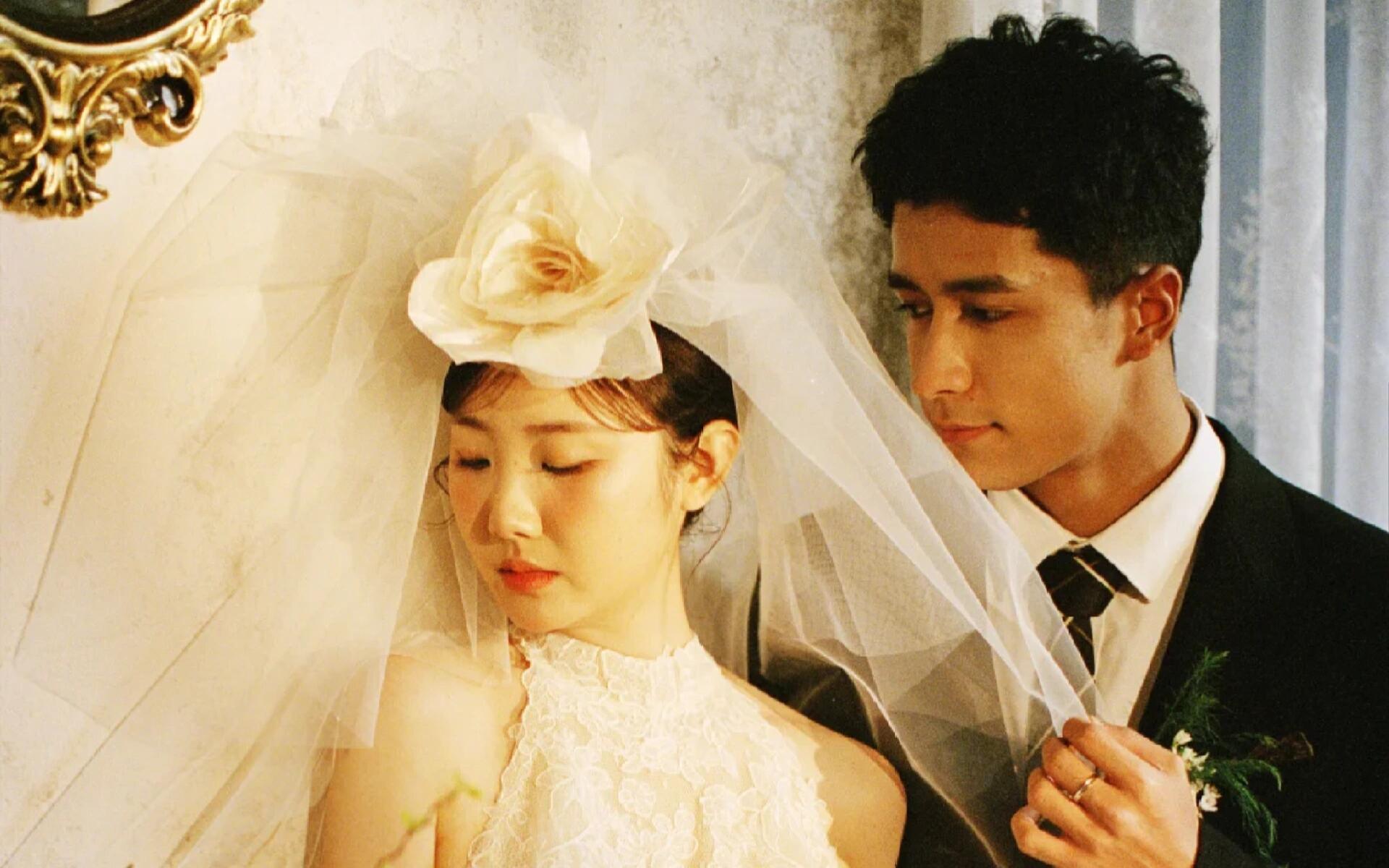 法式復(fù)古婚照拍出了老電影質(zhì)感