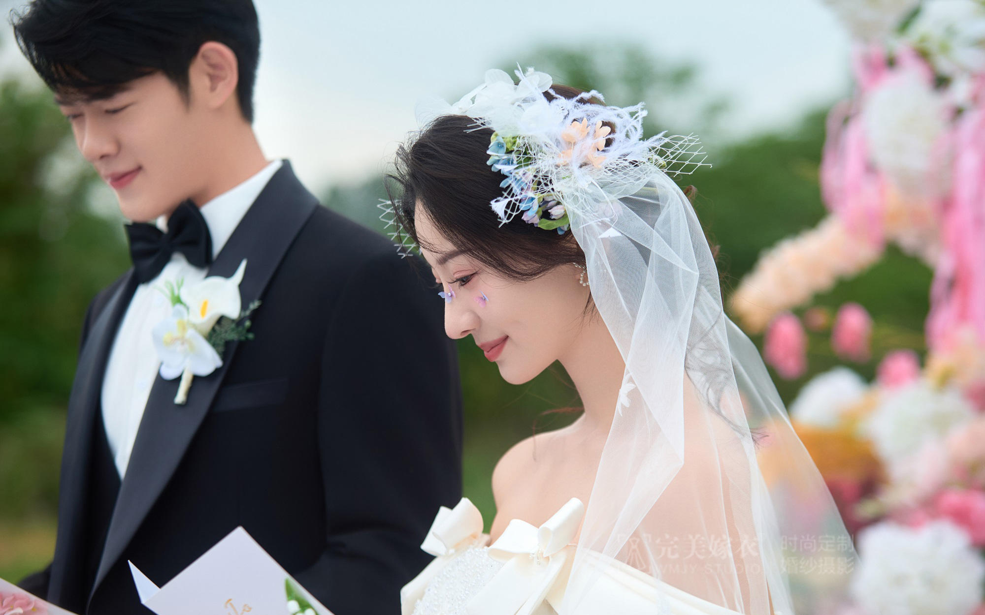 【目的地婚禮】把韓劇婚禮現(xiàn)場(chǎng)搬進(jìn)婚紗照里了
