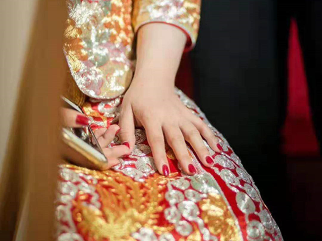 [圣柏莎]中式龙凤褂（卦皇）