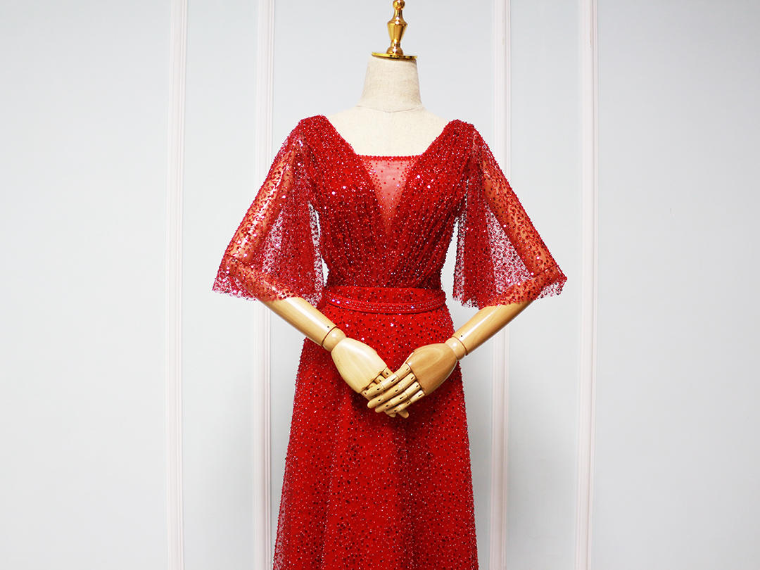 【礼服出售】琦瑞诗红色重工钉珠深V礼服