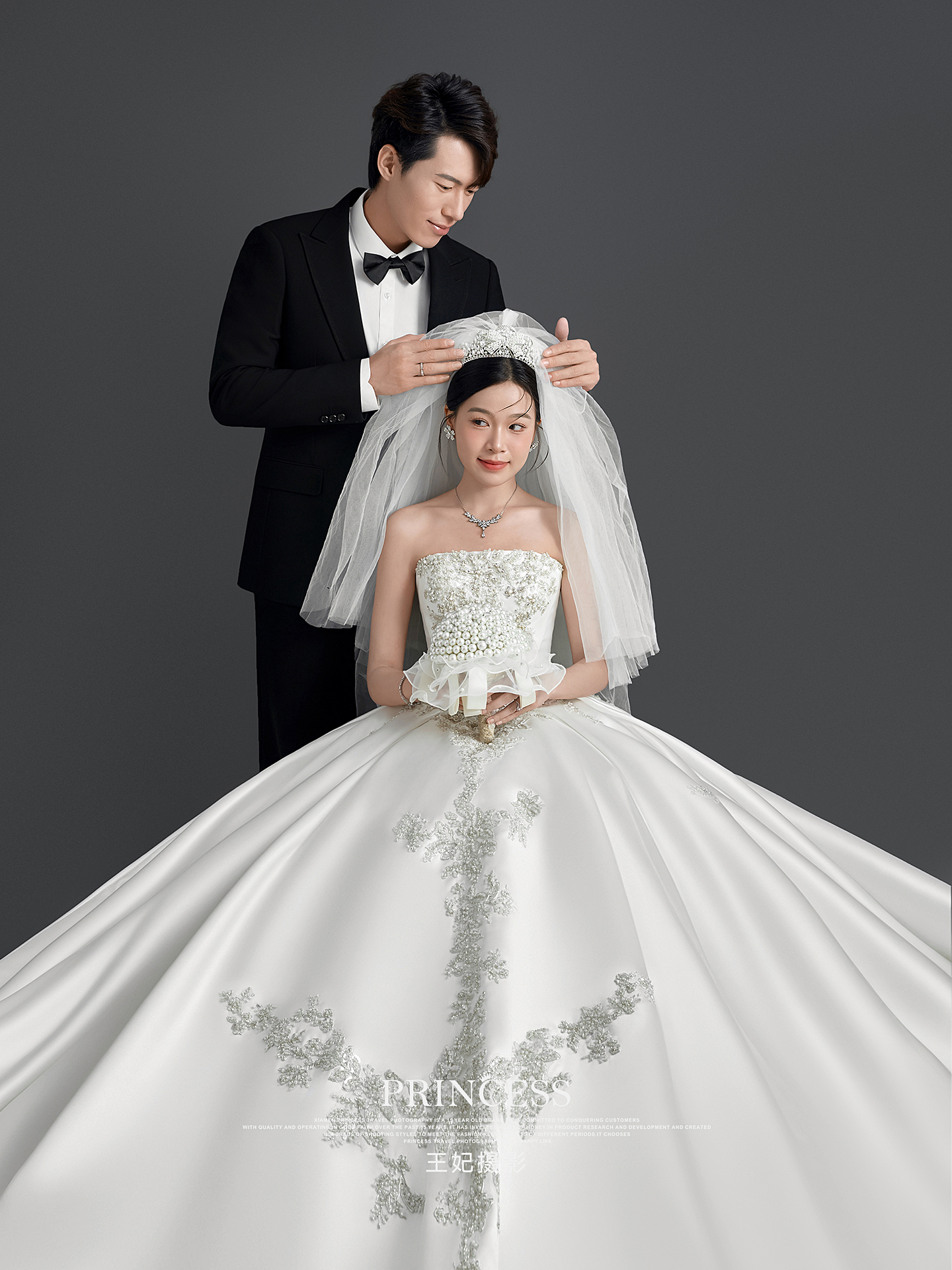 怒推！极简主纱婚纱照每帧都是优雅大片