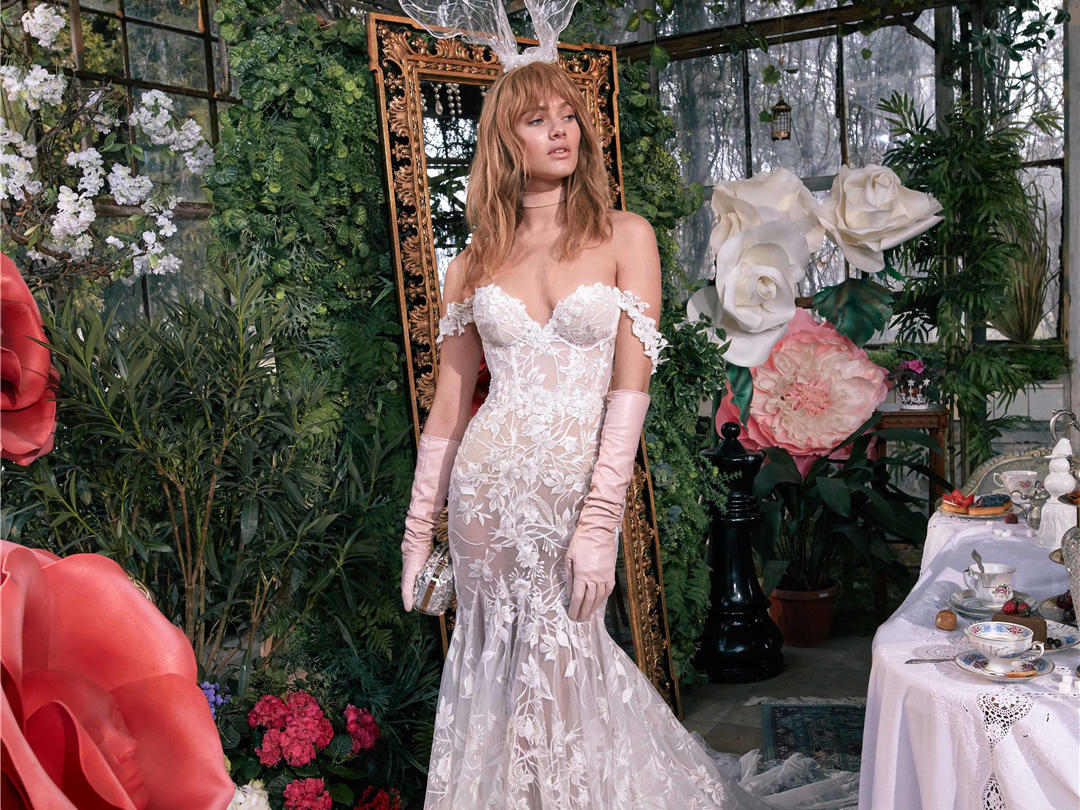 【喜贝婚嫁】租赁热推套餐/主纱+礼服+出门纱三件