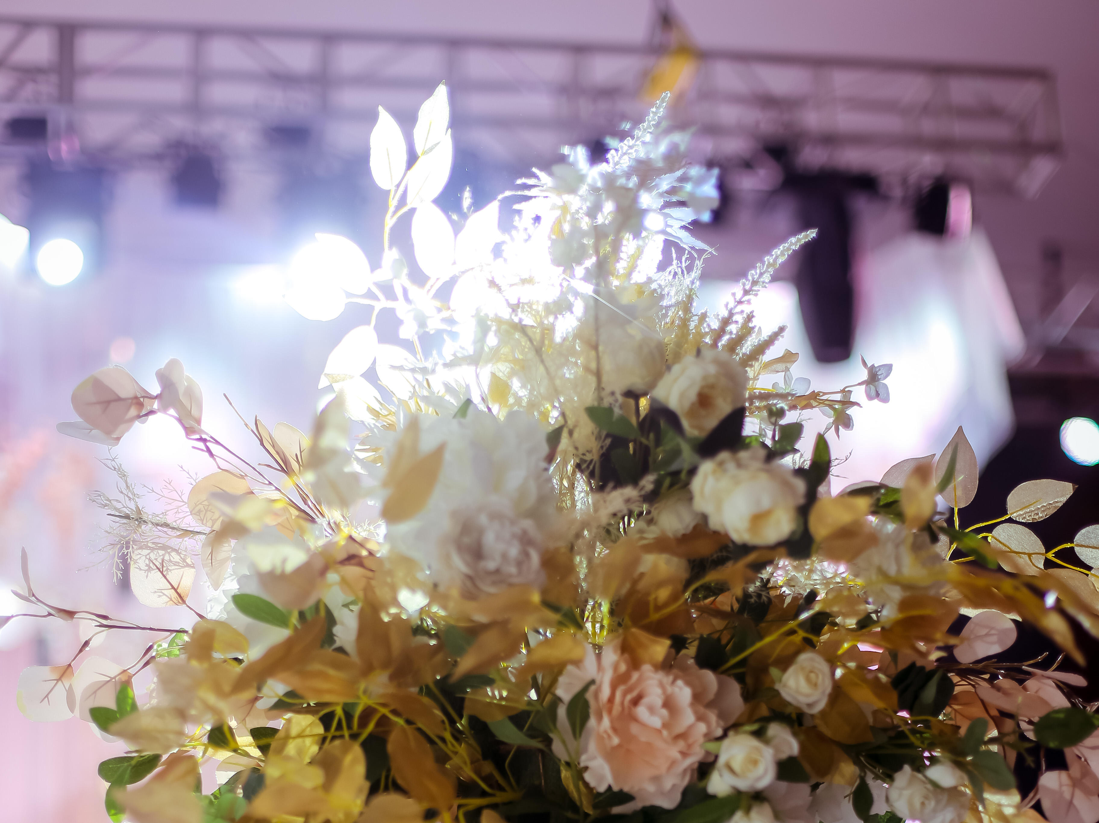   高级质感的香槟色婚礼