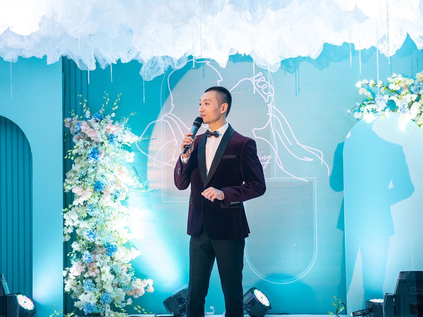 霄骅（婚礼行业超10年资深主持+督导+音乐助理）