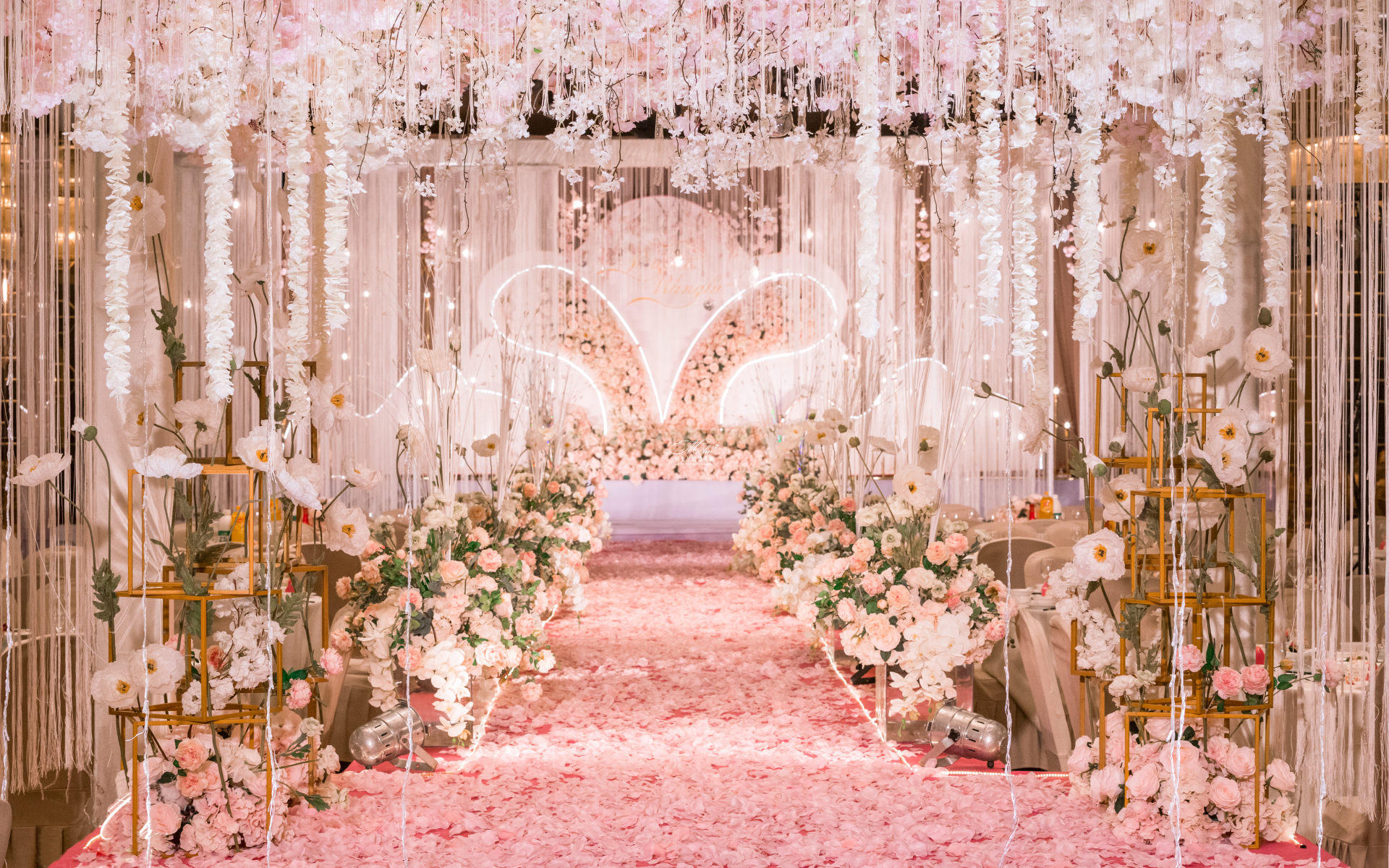 超级特惠  唯美浪漫婚礼