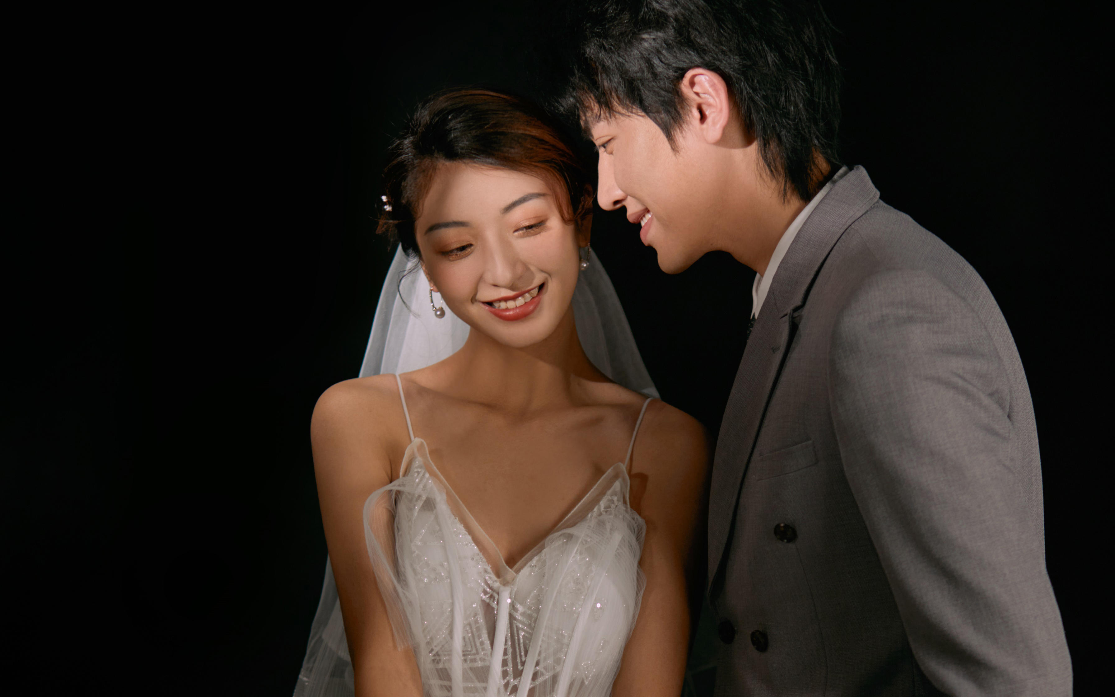 【城市轻旅拍】预约200元抢4999大礼包！