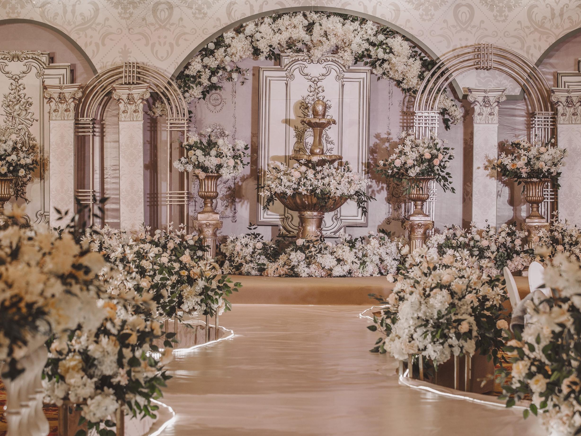 [巴洛克风] 简欧 城堡 香槟色 神圣