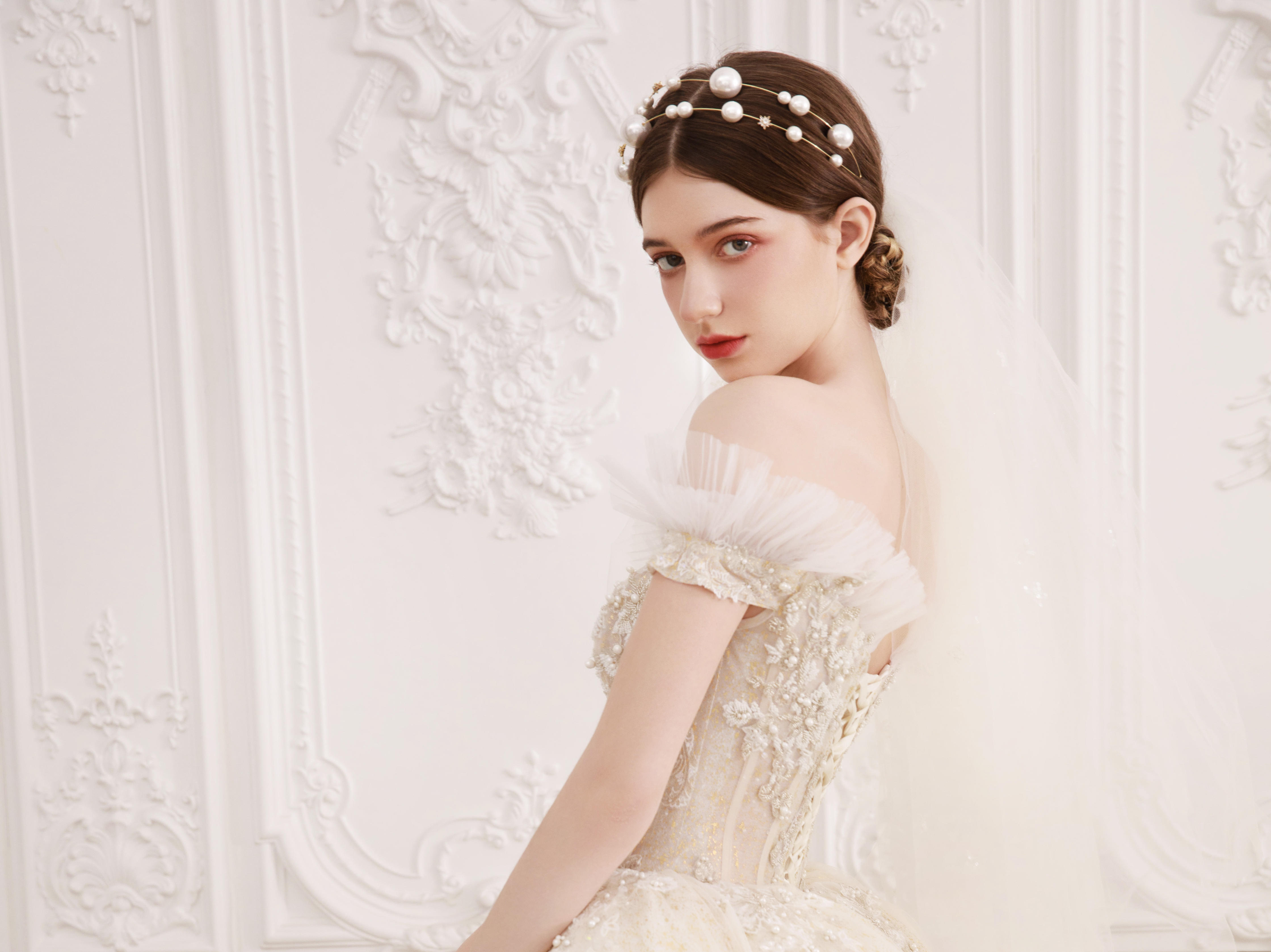 【MIA热销套餐】高端系列三件套+钻石跟妆+西服