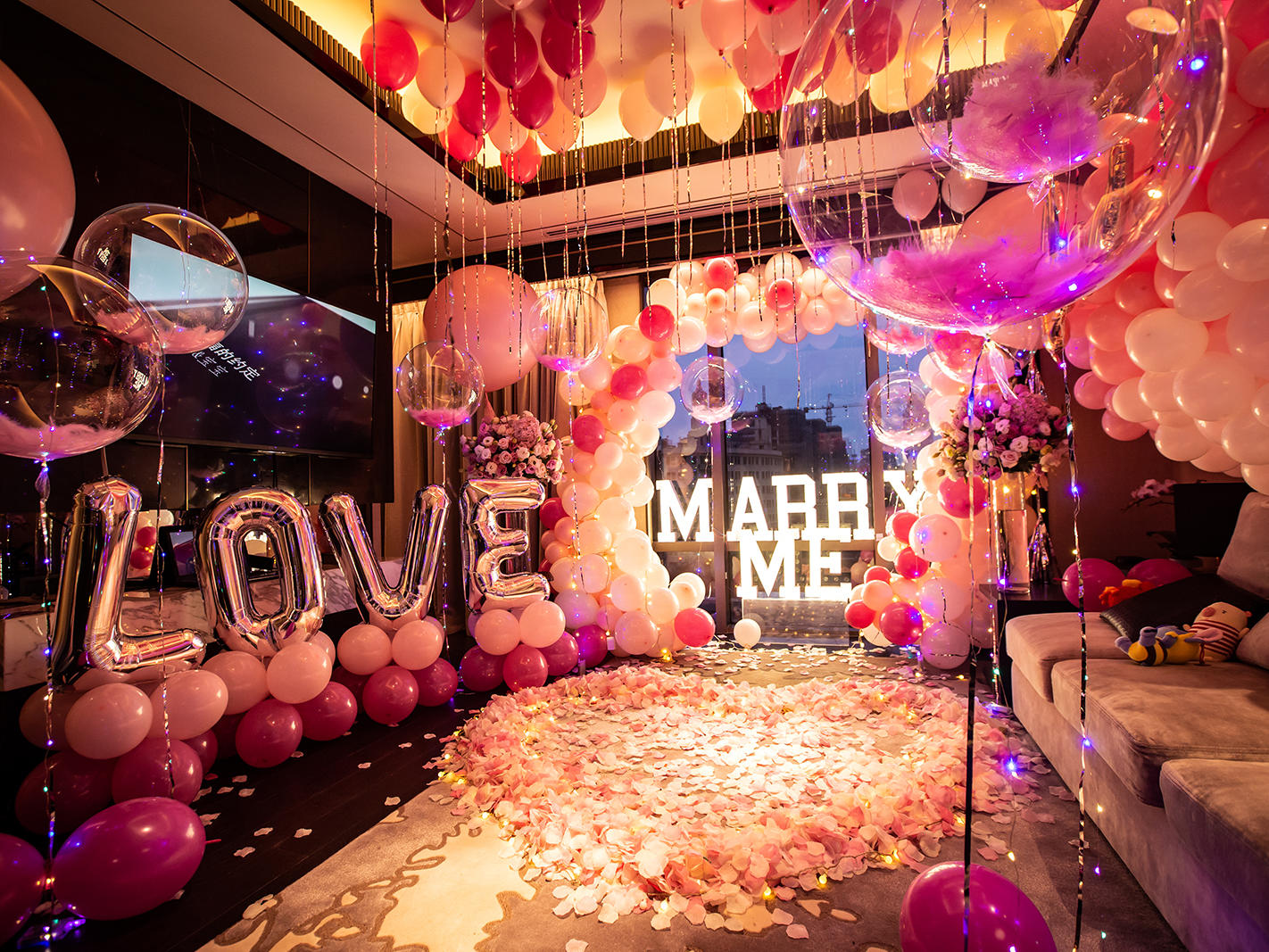 酒店套房求婚策划 专享极度私密的唯美浪漫求婚