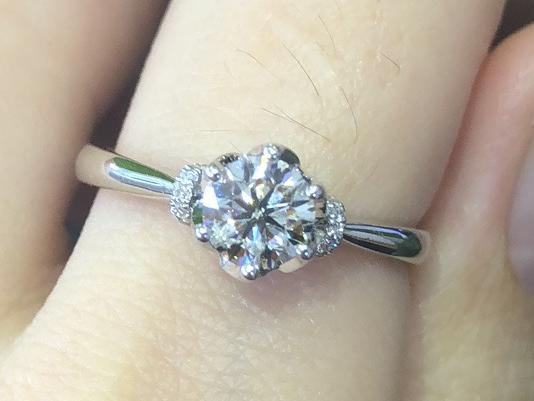 主石50分+买贵赔付+支持复检+私人订制化服务