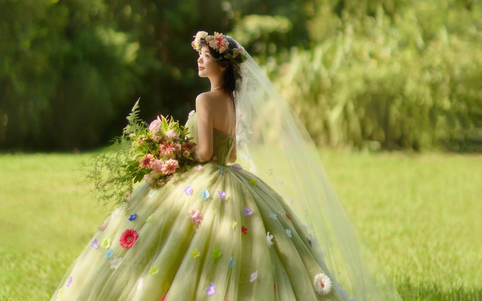 森系花仙子婚纱照🌸