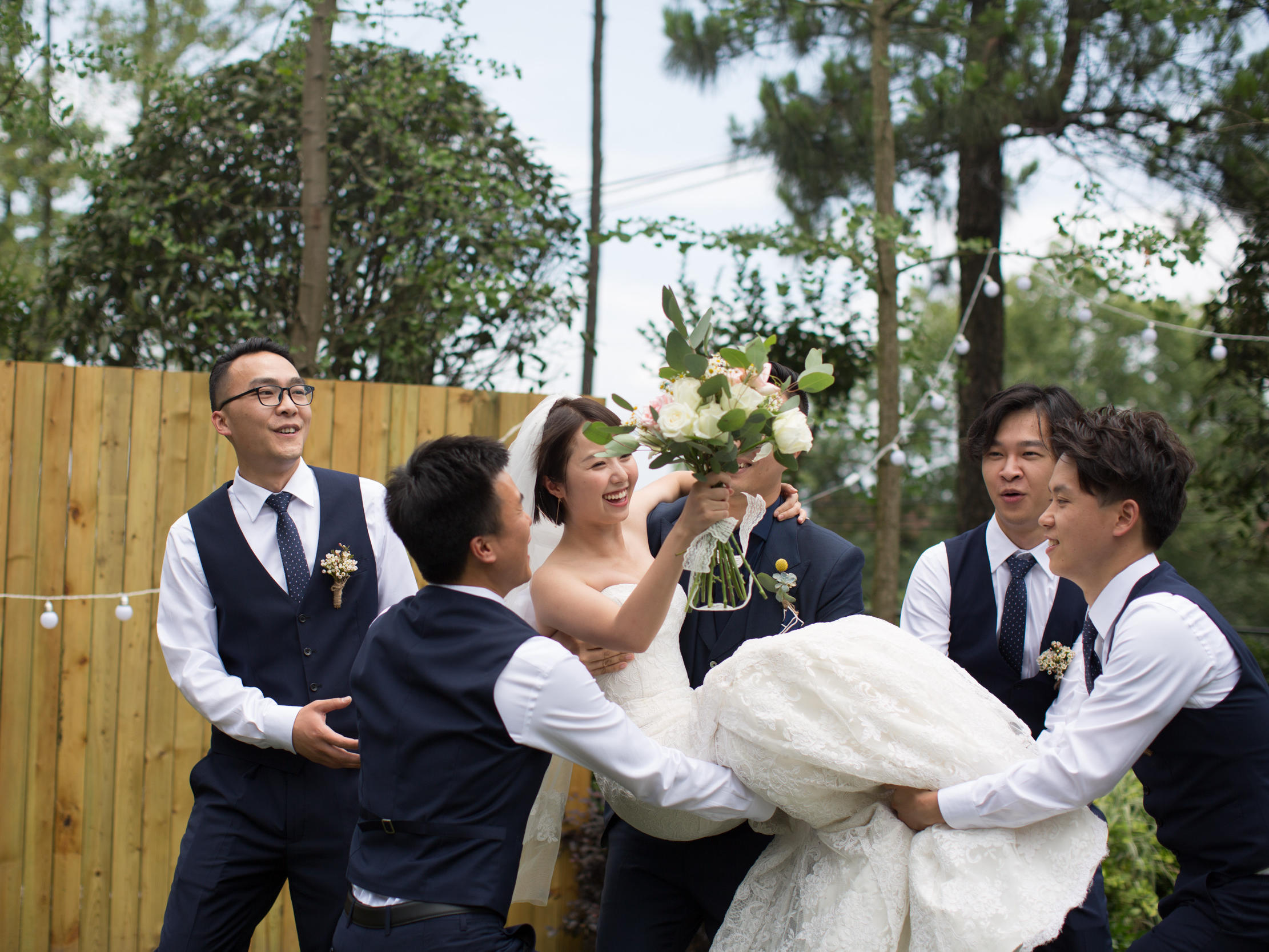 【超值租赁】伴郎团西服租赁、时尚西装出租—帕佐尼