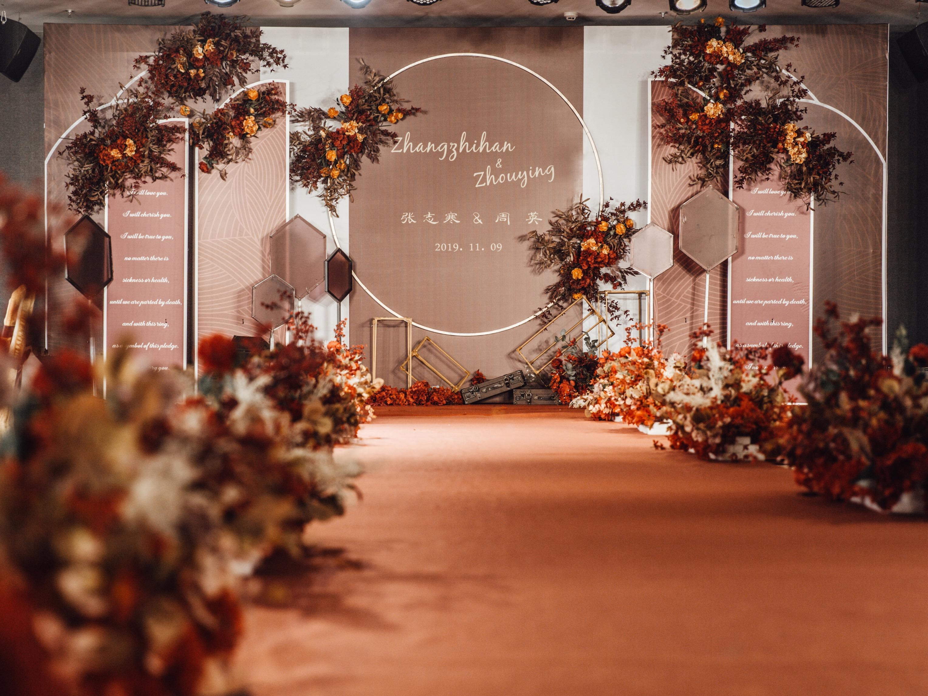 超值优选送2大金刚，再赠价值1888跟妆套餐