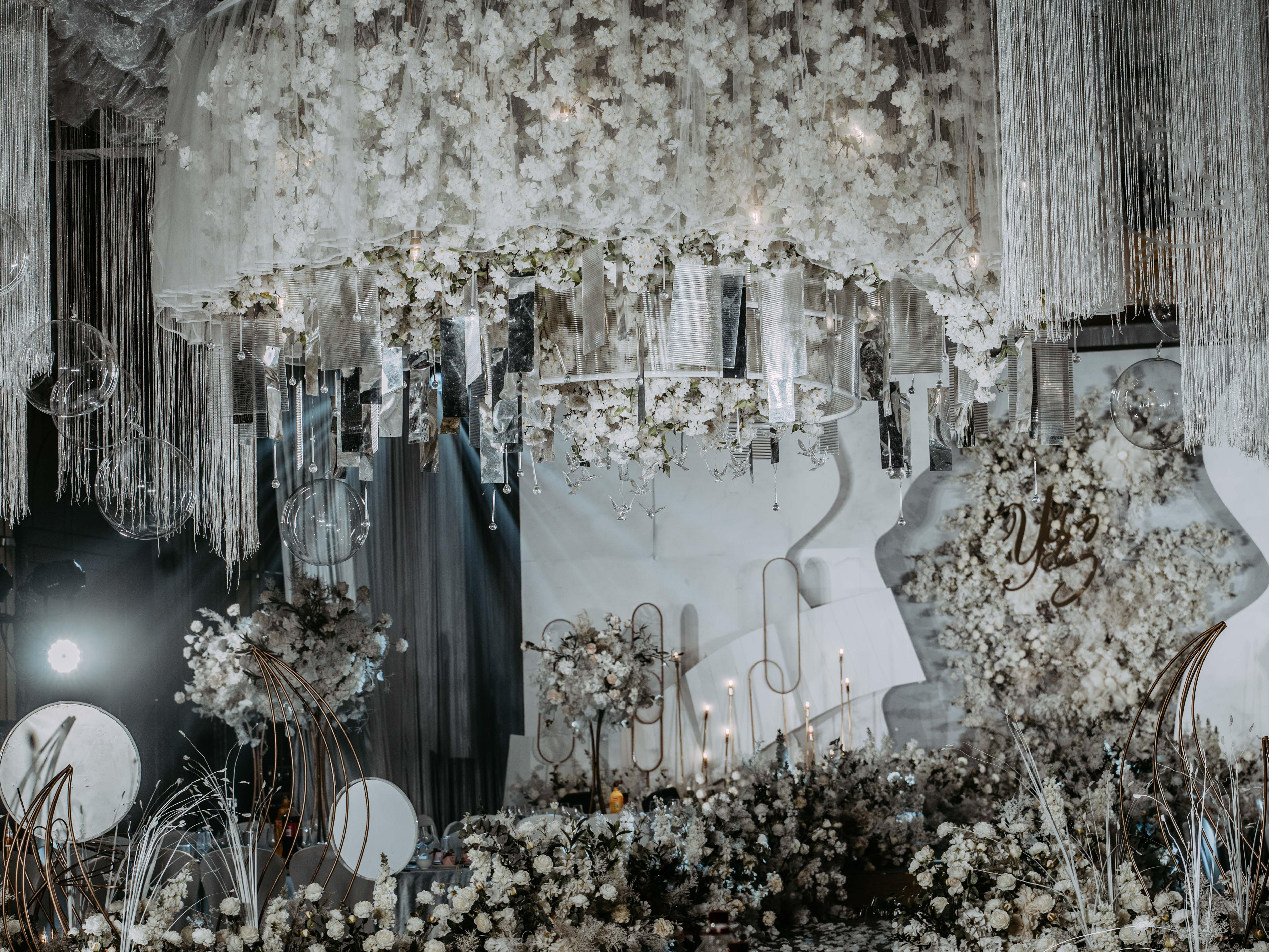 2020专属定制大气梦幻婚礼/风格任选