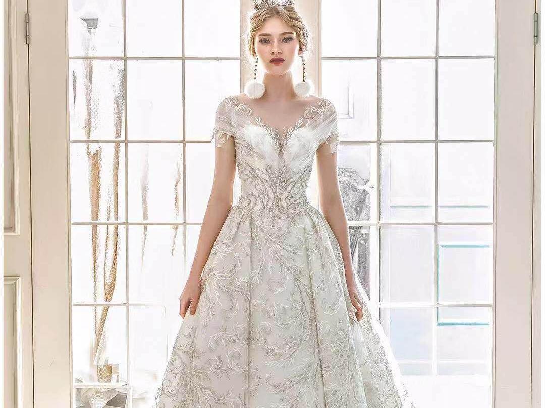 [卡弗丽婚纱】国际知名品牌婚纱