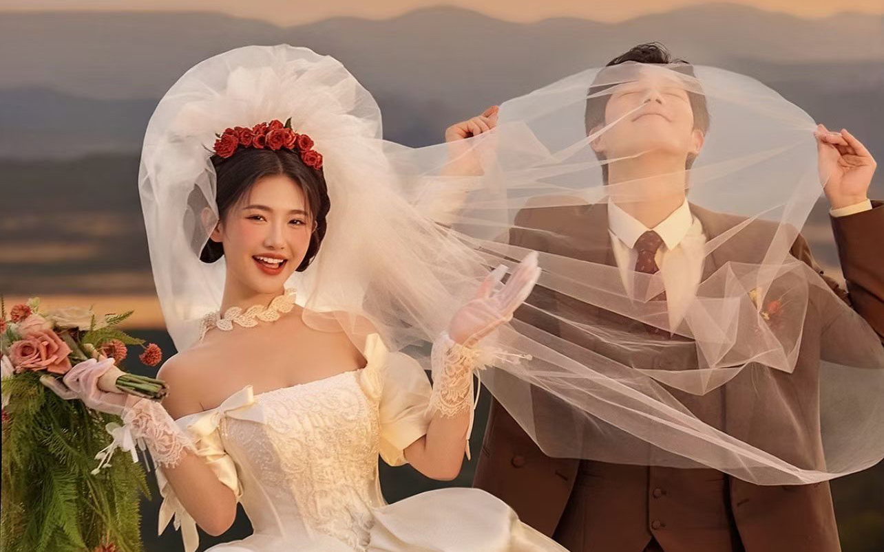 夕阳婚纱照