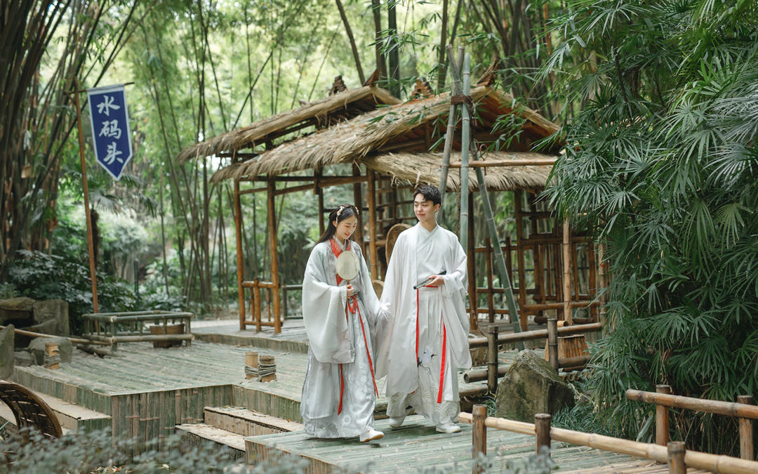 【成都客片分享】汉服婚纱照