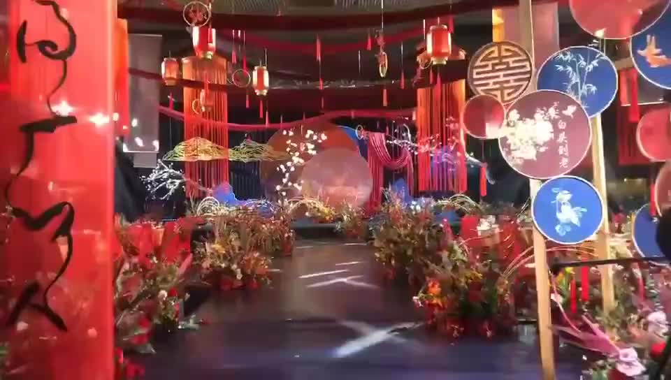 三个区布置+四大金刚+花车布置+T台布置