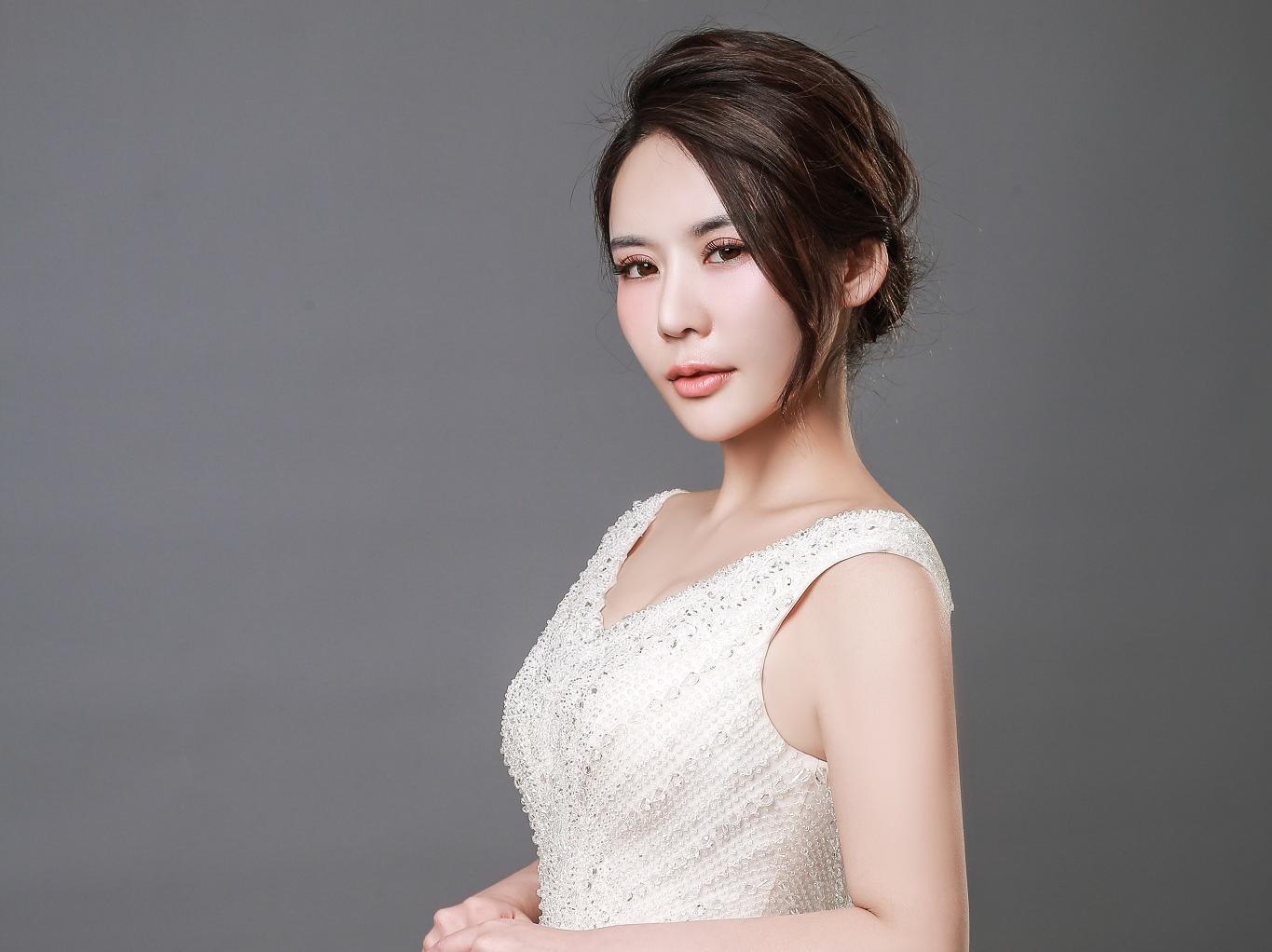 【JUL.BRIDE】全场任选套系三件+新娘跟妆