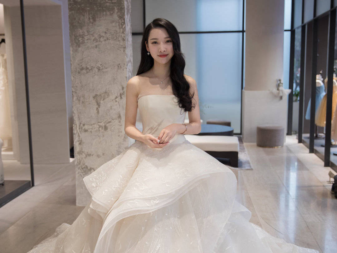 【年度热销套餐】首席档化妆师全程跟妆/轻奢套系