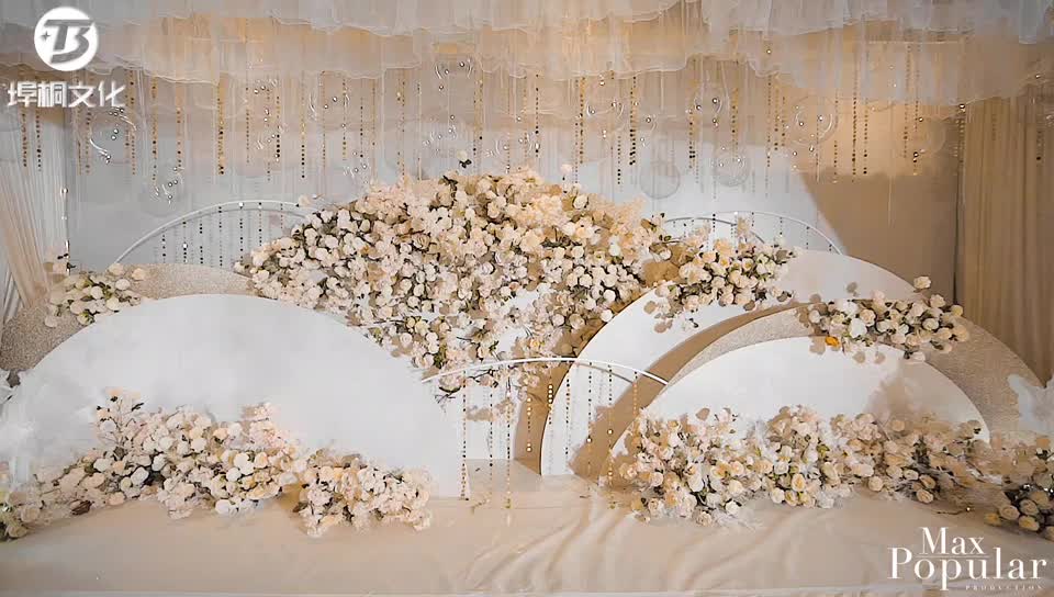 简约大气香槟色系定制婚礼 