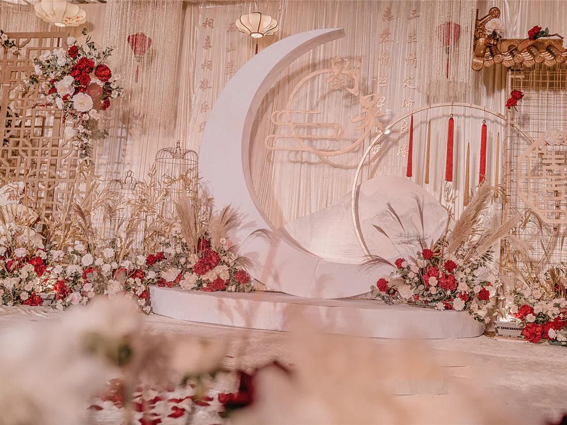 《壹合婚礼》香槟新中式 | 包含4金刚价格