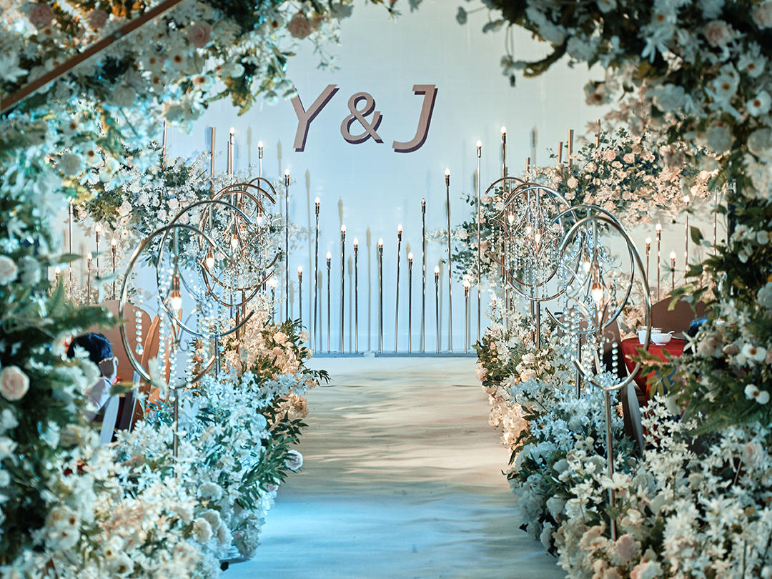 南充仪陇婚庆婚礼策划室内白绿小清新暗场婚礼