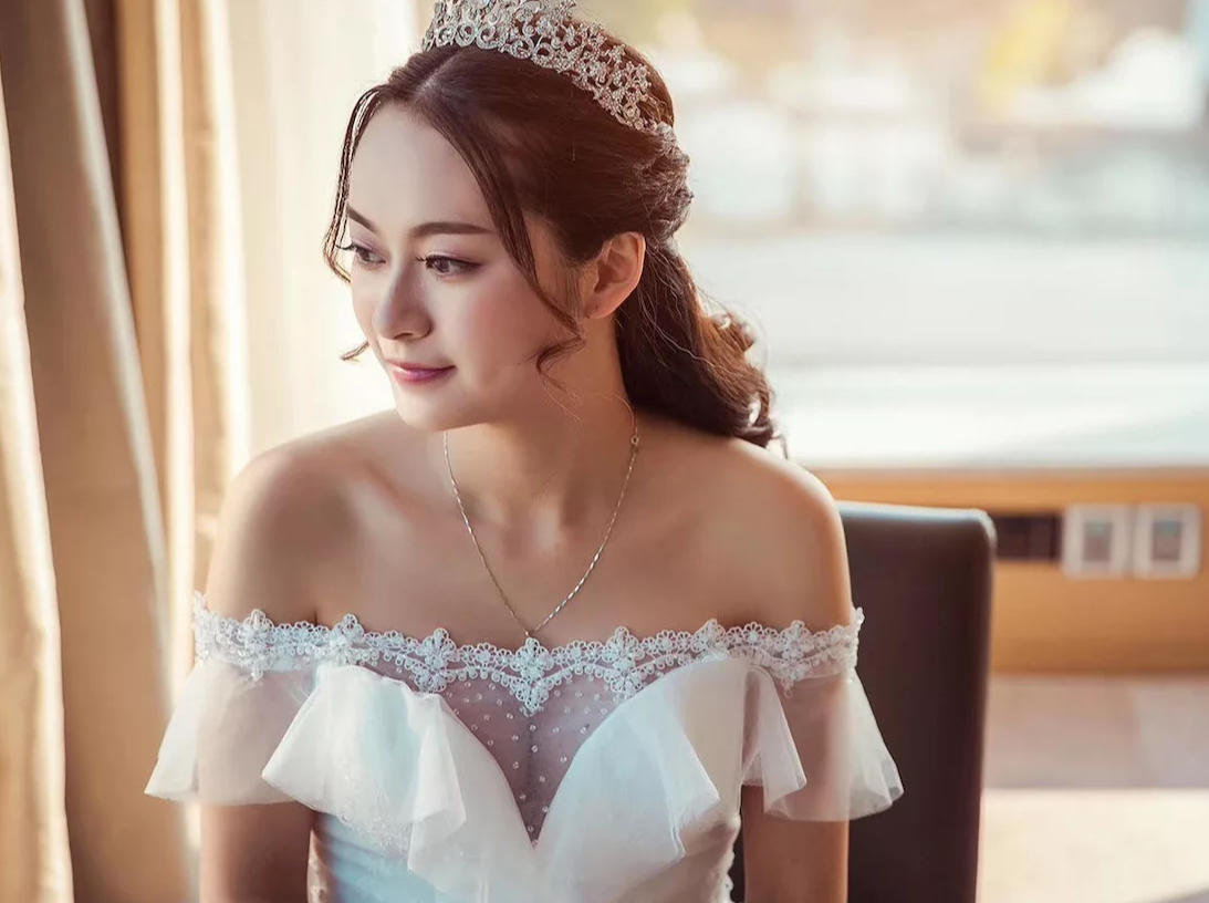 【乐芙造型】上门单妆午宴或晚宴