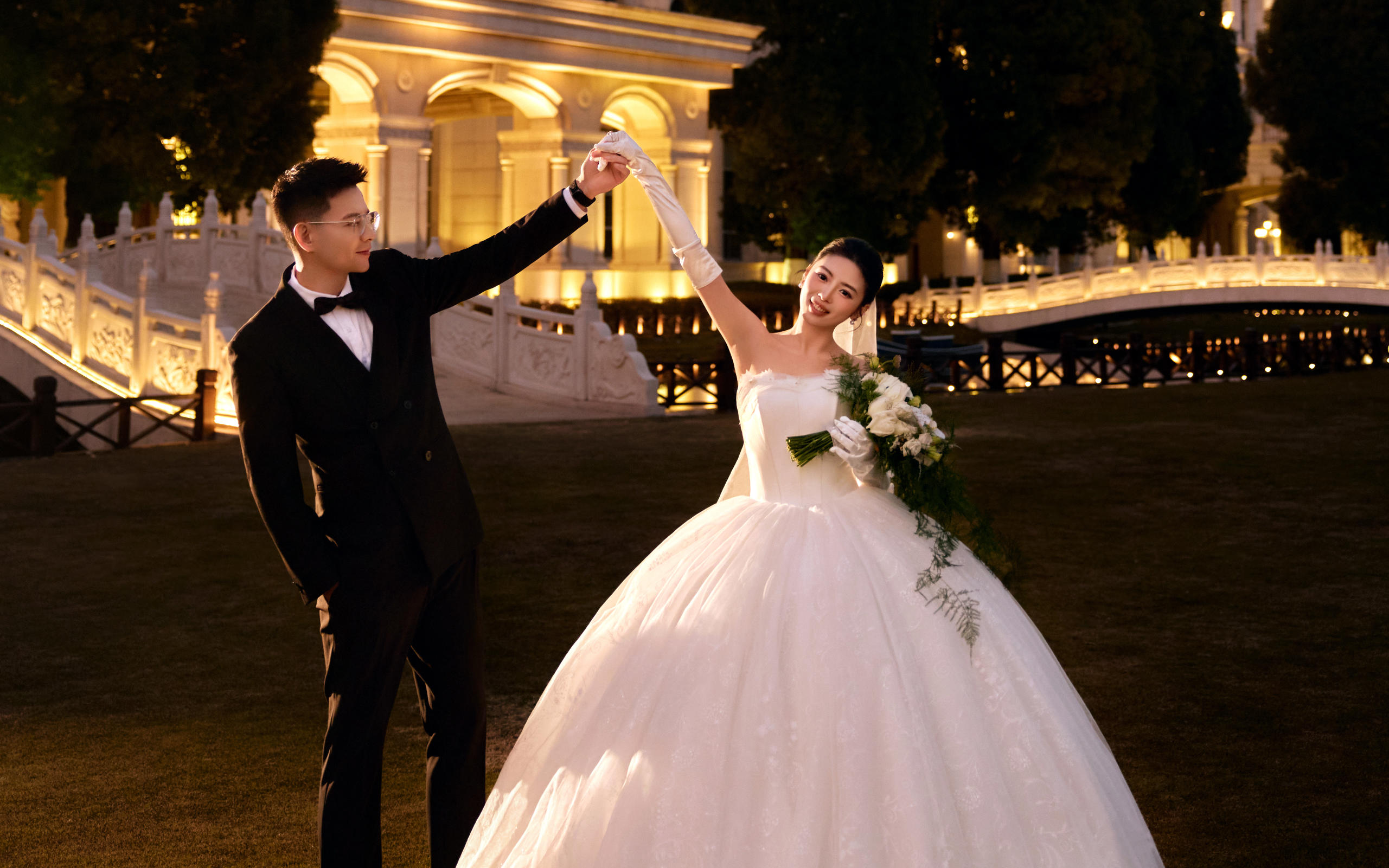 客片分享 |仪式感满满的城堡婚纱照❤️