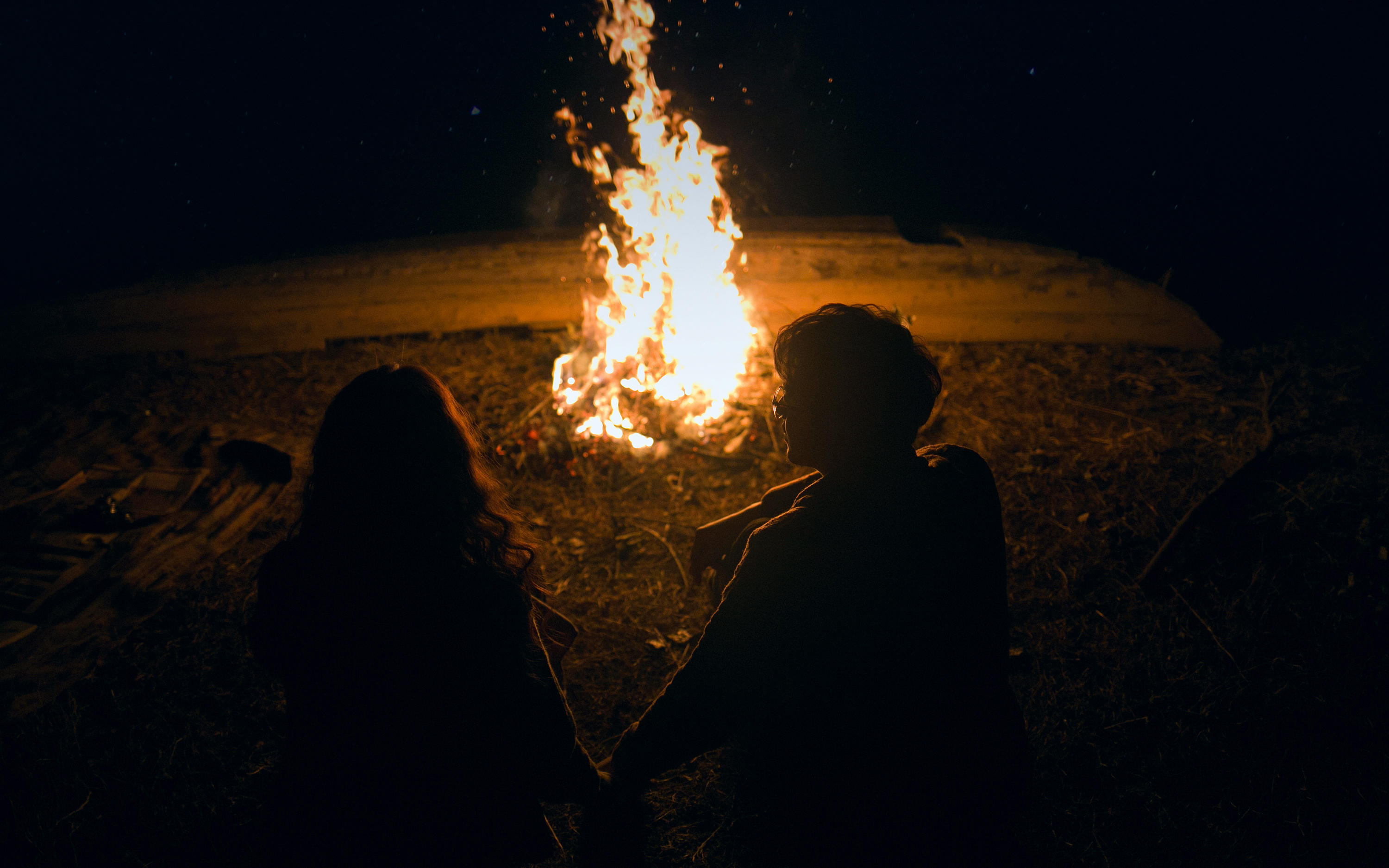 用露營的方式打開夜景婚紗照