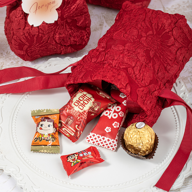 包好發(fā)貨 成品喜糖套餐花朵喜糖袋 喜糖+喜糖盒【成品喜糖不支持退換】