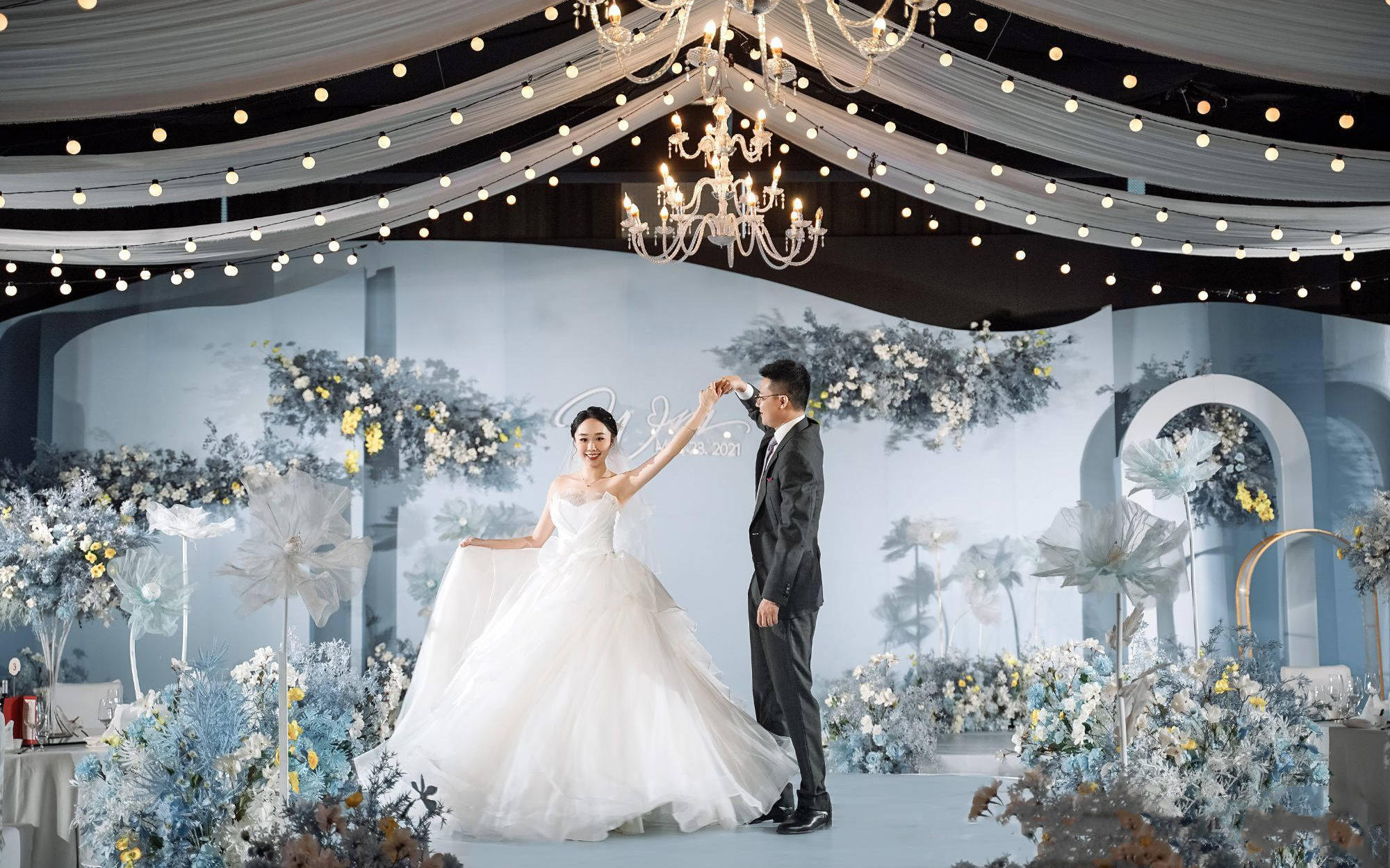 金禧婚礼定制  经典双吊顶