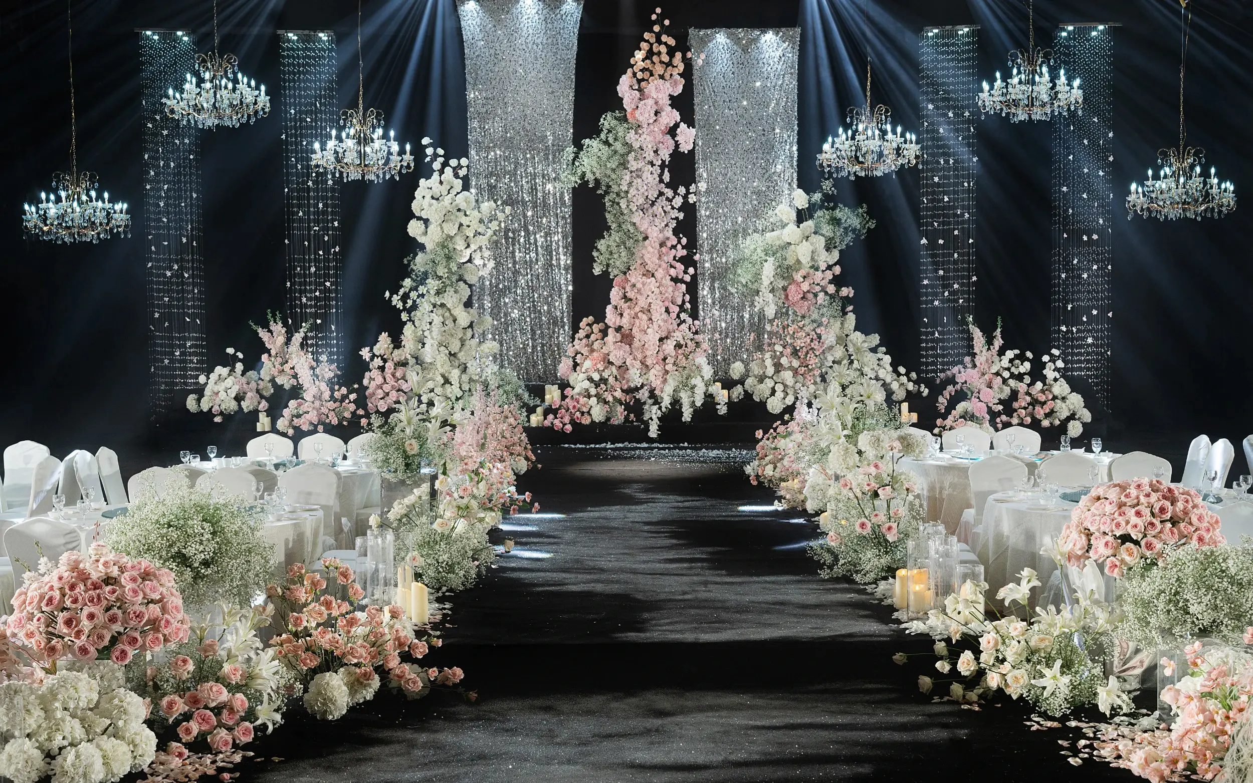 夢幻白粉色定制水晶婚禮