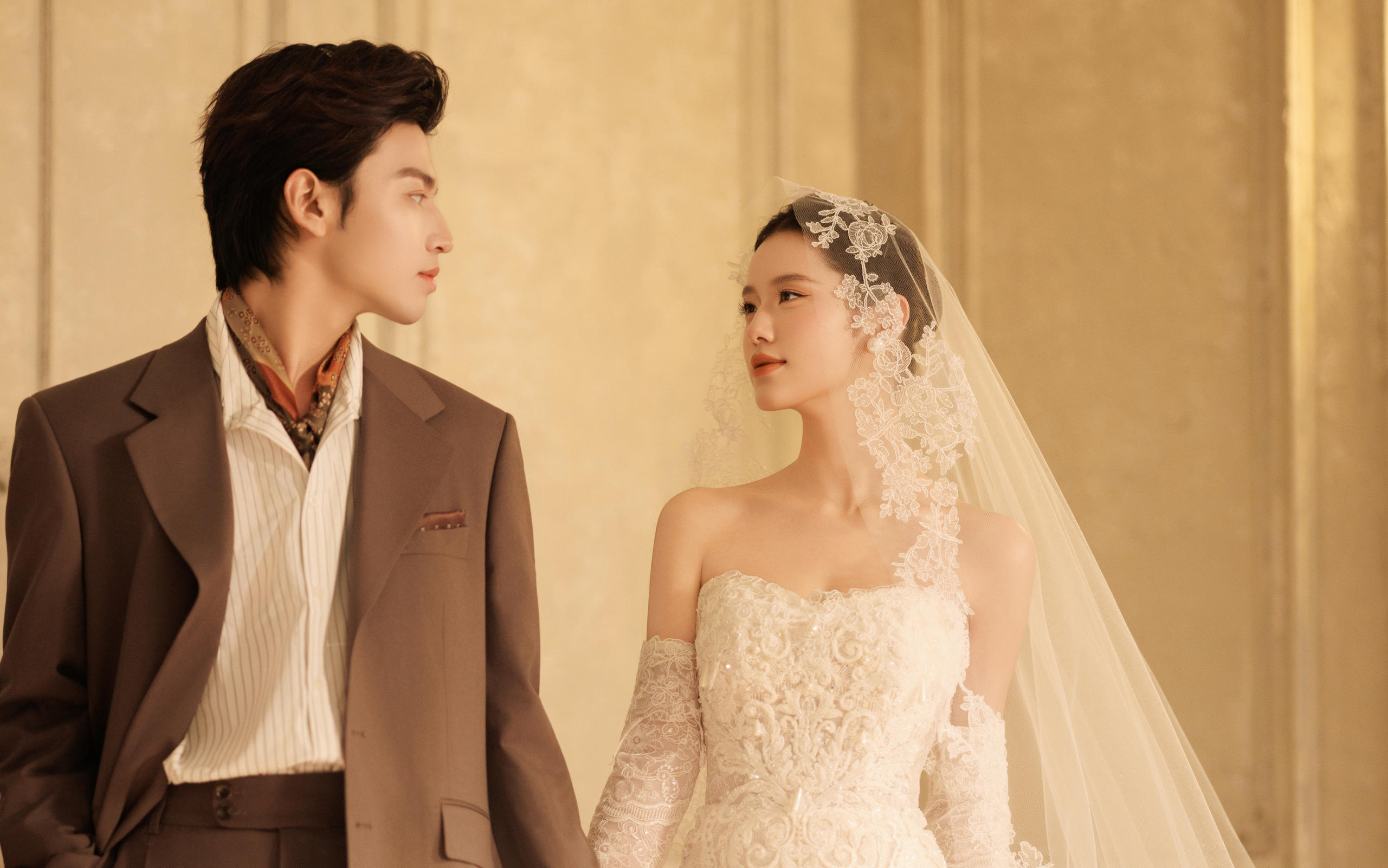 【典藏影调】一首值得反复品读的法式情诗