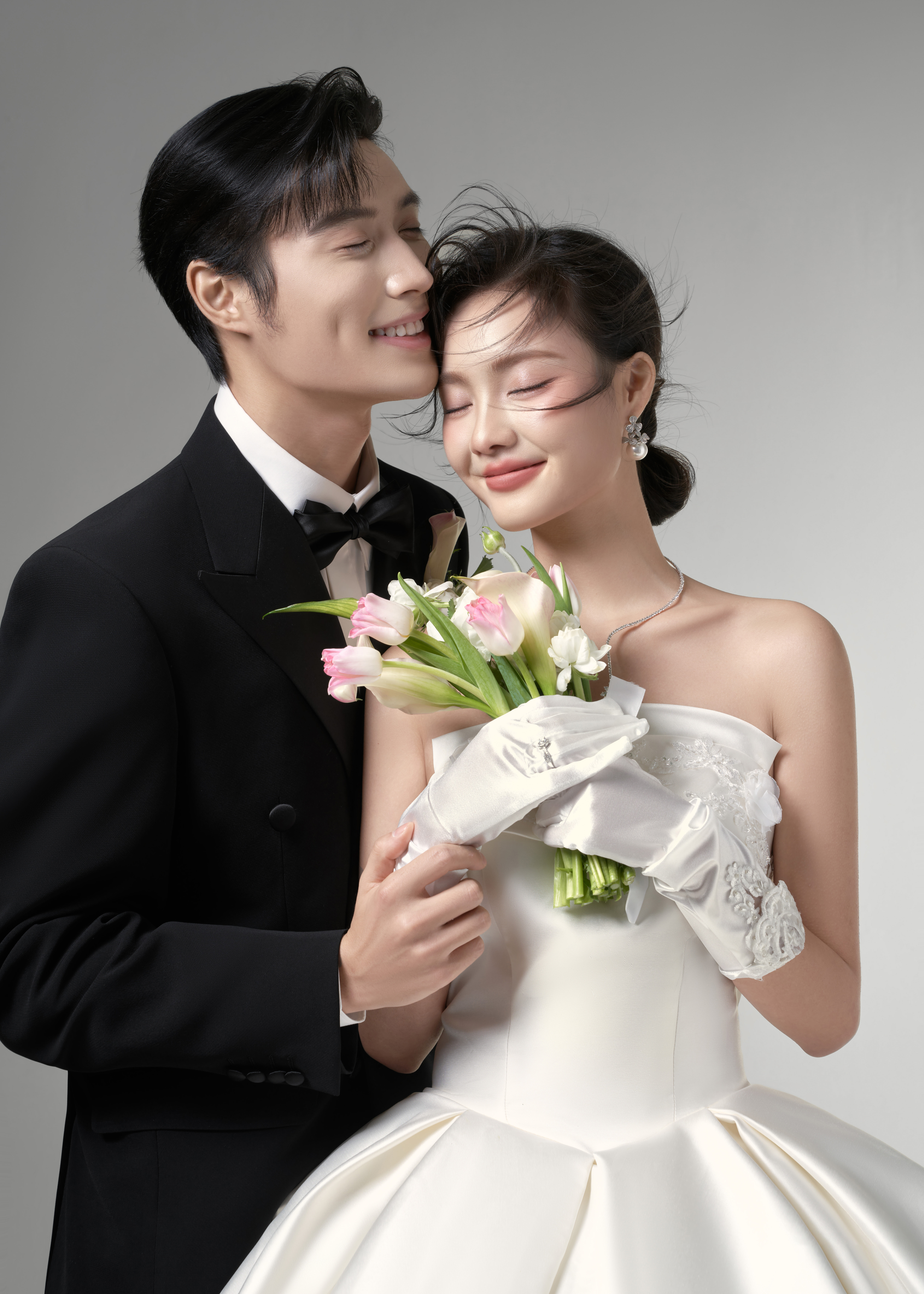 【加急特惠婚紗照】2套服裝/一對(duì)一服務(wù)