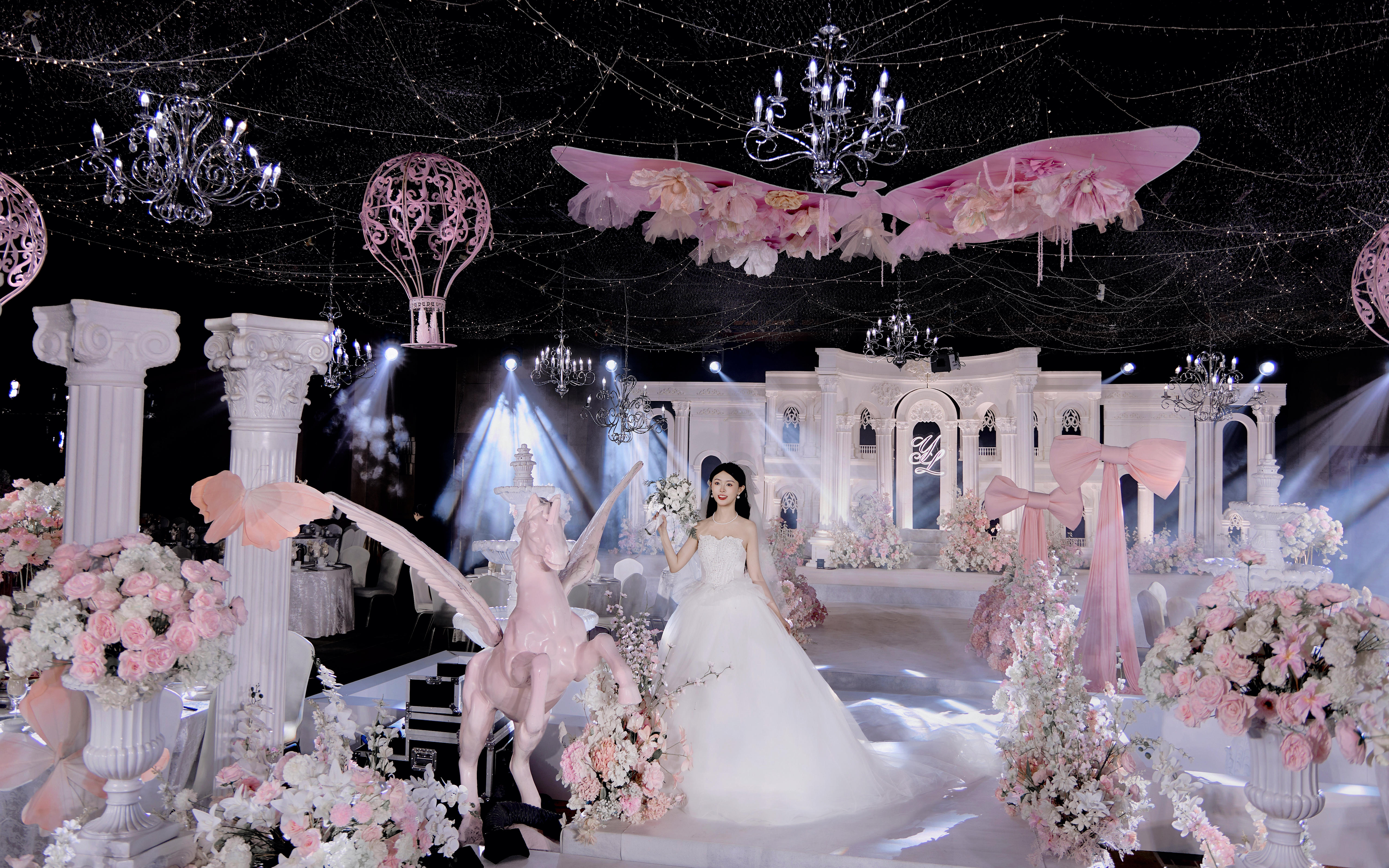 少女心泛滥的梦幻粉色婚礼丨以爱之名  以余生为期