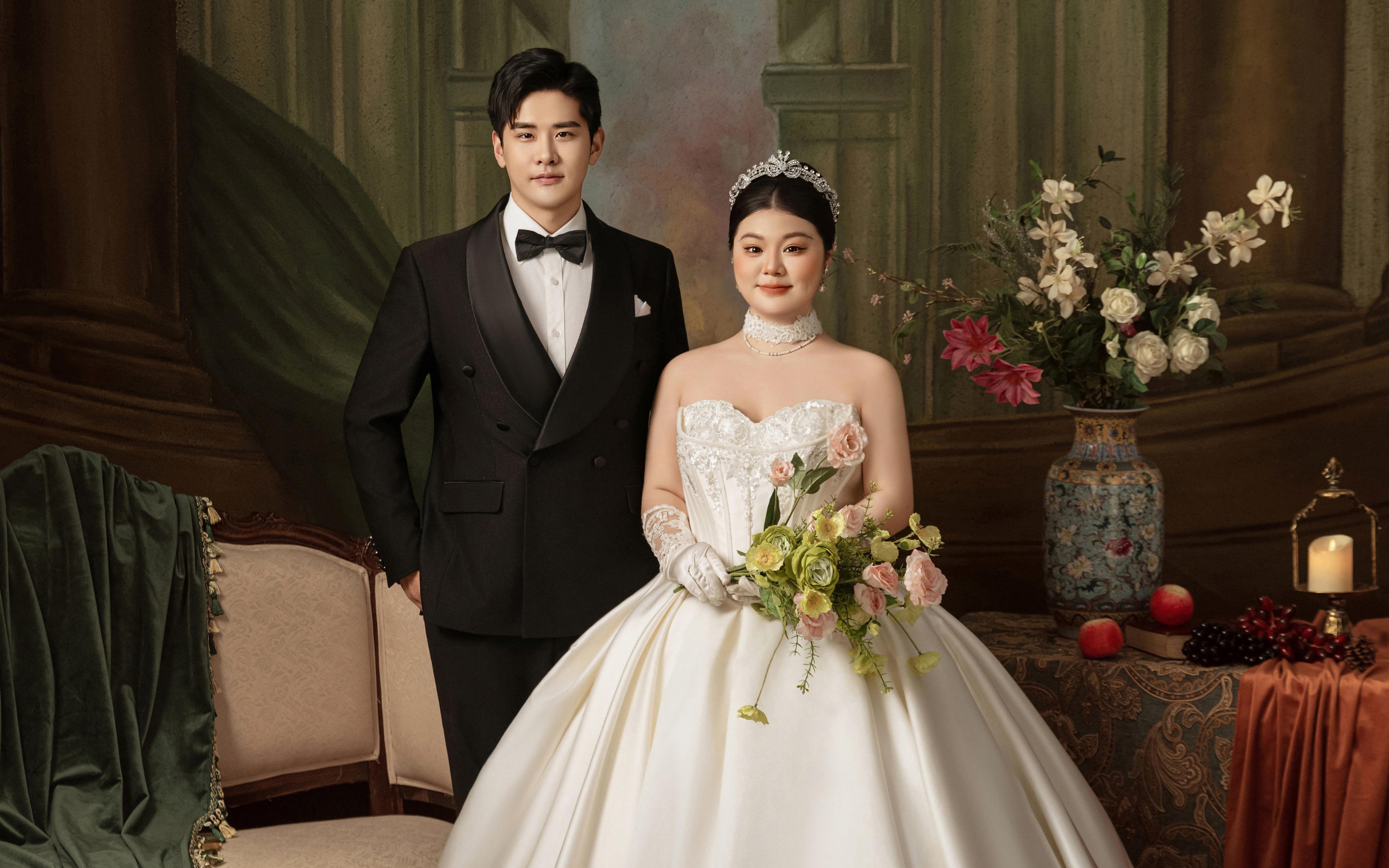 【壹家攝影·】??被追問(wèn)的復(fù)古油畫(huà)婚紗照！