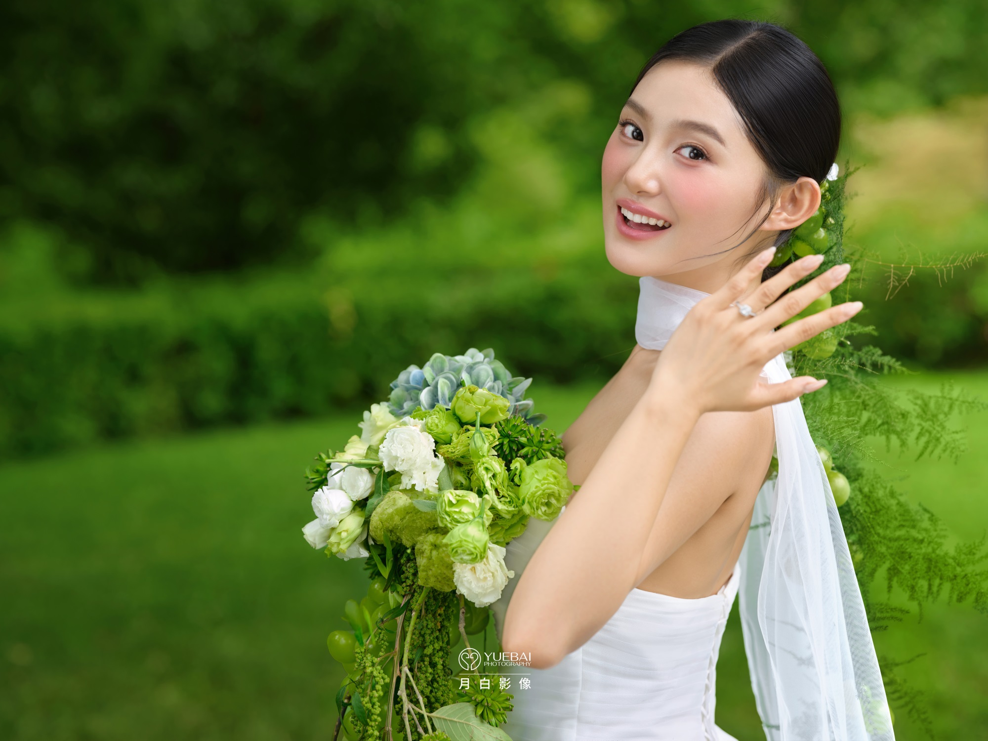 【新人专享】婚纱照套餐立减2000元