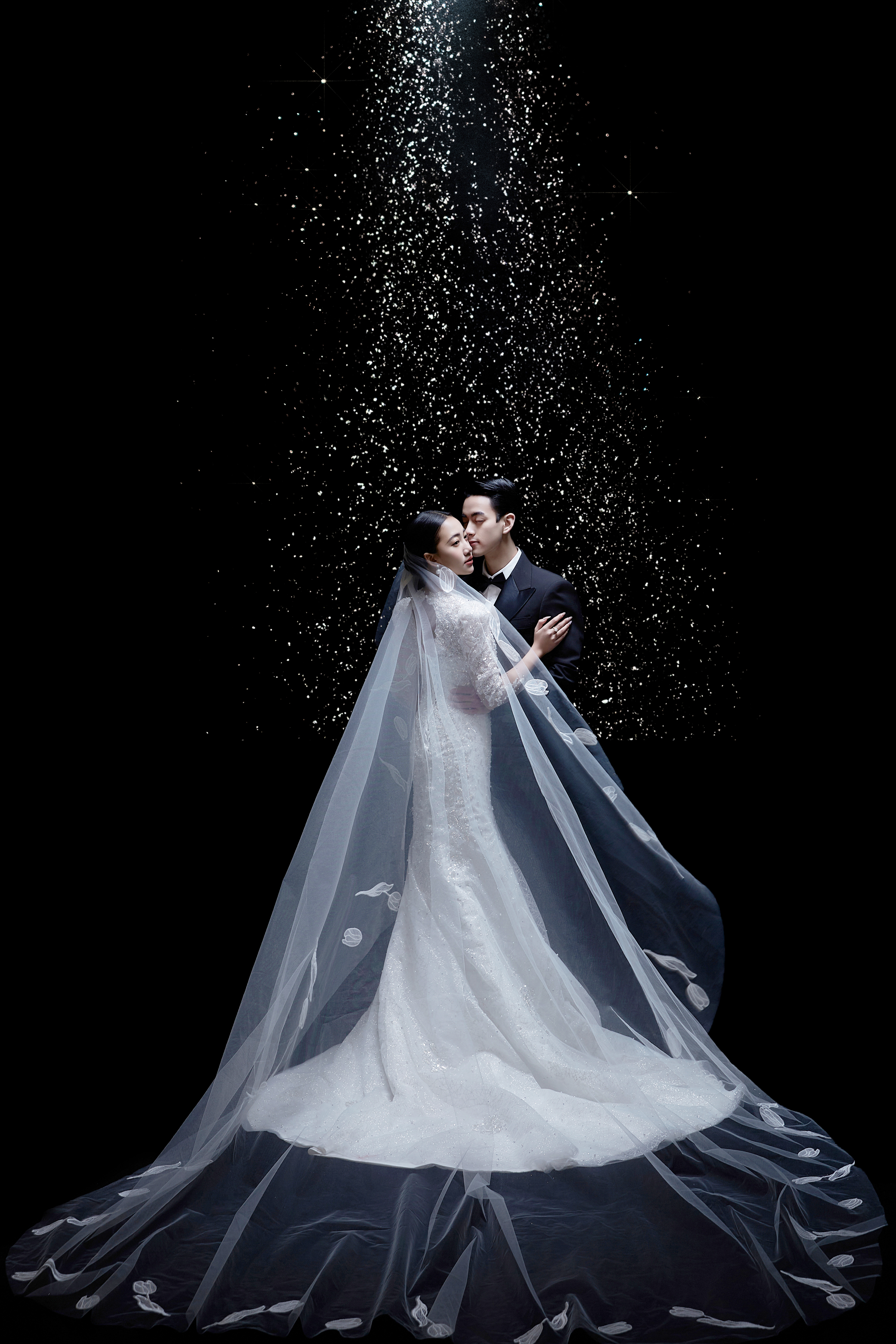 拍婚紗照3888套餐有跟妝+秀和+禮服 