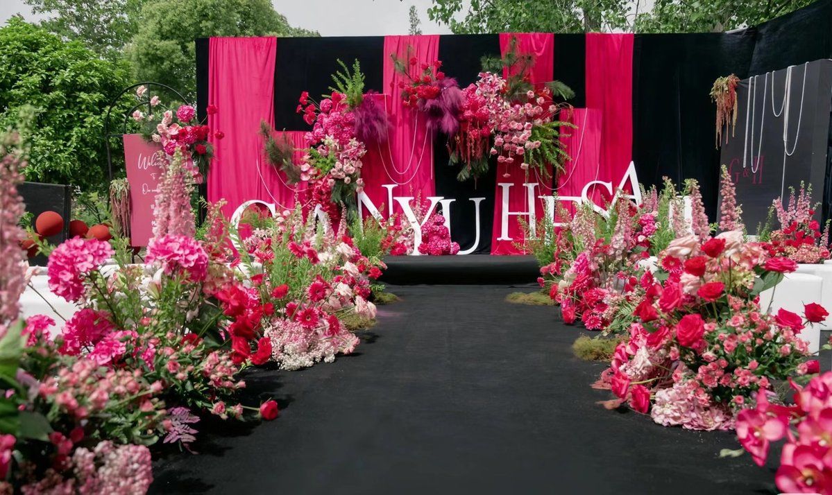 新款婚庆大款地排花仿真绢花成品装饰尤加利花排