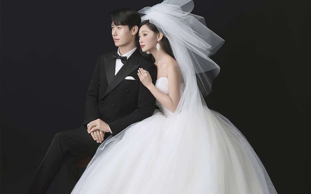【西北龙摄影】黑底JI简主纱婚纱照