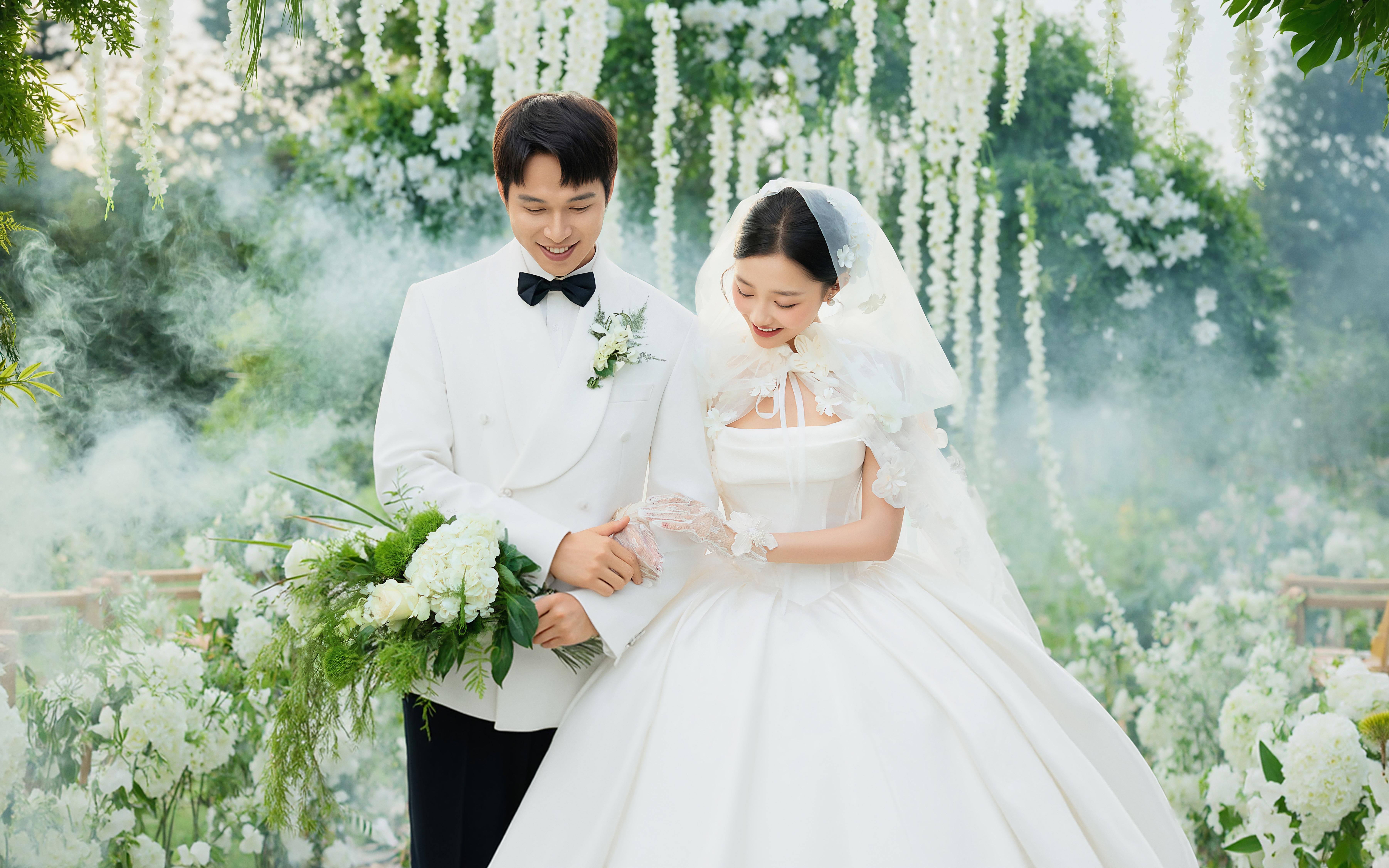 一眼就愛上的暮光之城婚紗照，把暮光之城搬到了實景